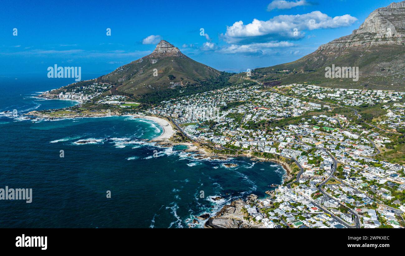 Luftfahrt der zwölf Apostel und Camps Bay, Kapstadt, Südafrika, Afrika Stockfoto