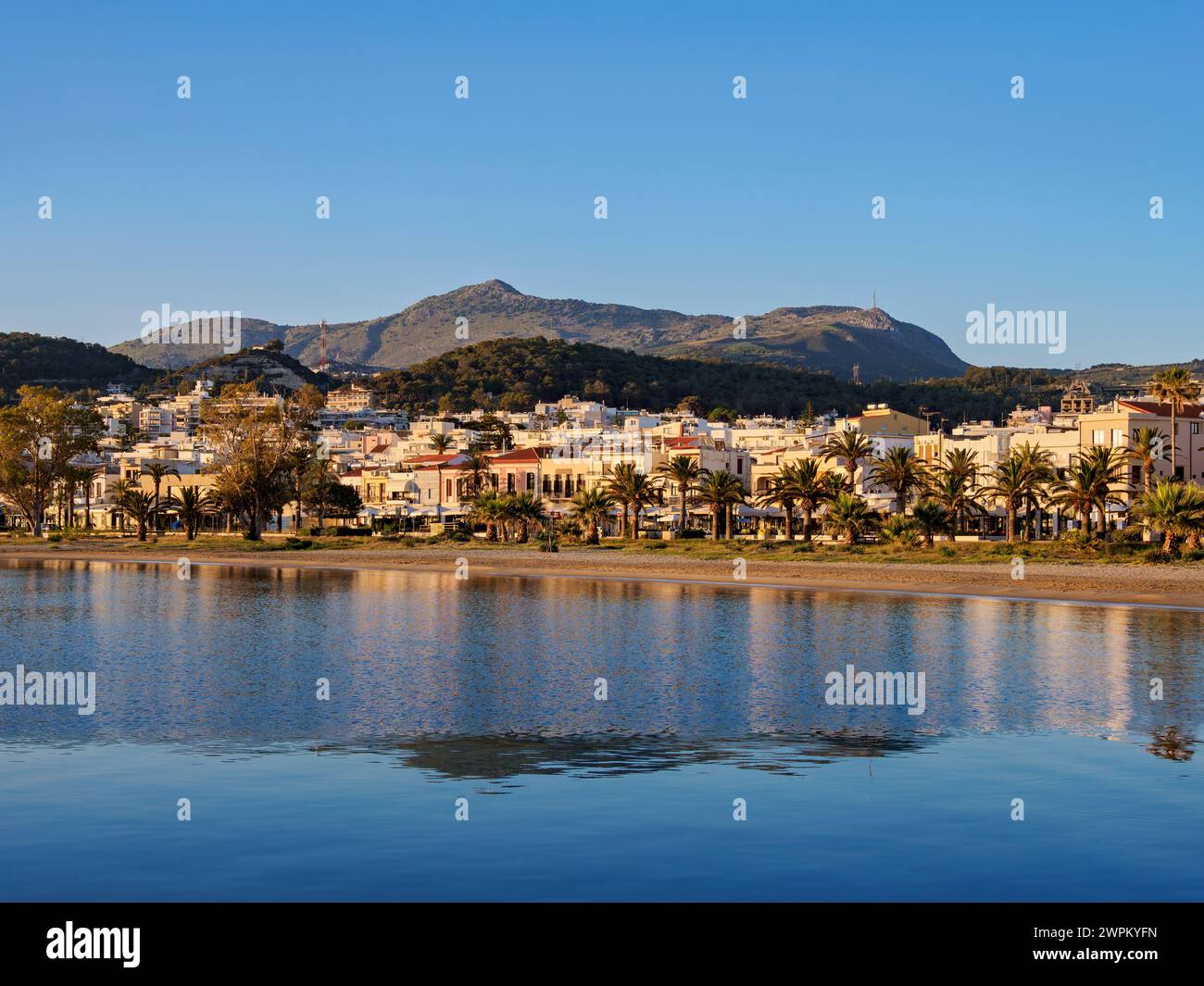 Rethymnon Beach, Stadt Rethymno, Region Rethymno, Kreta, griechische Inseln, Griechenland, Europa Stockfoto