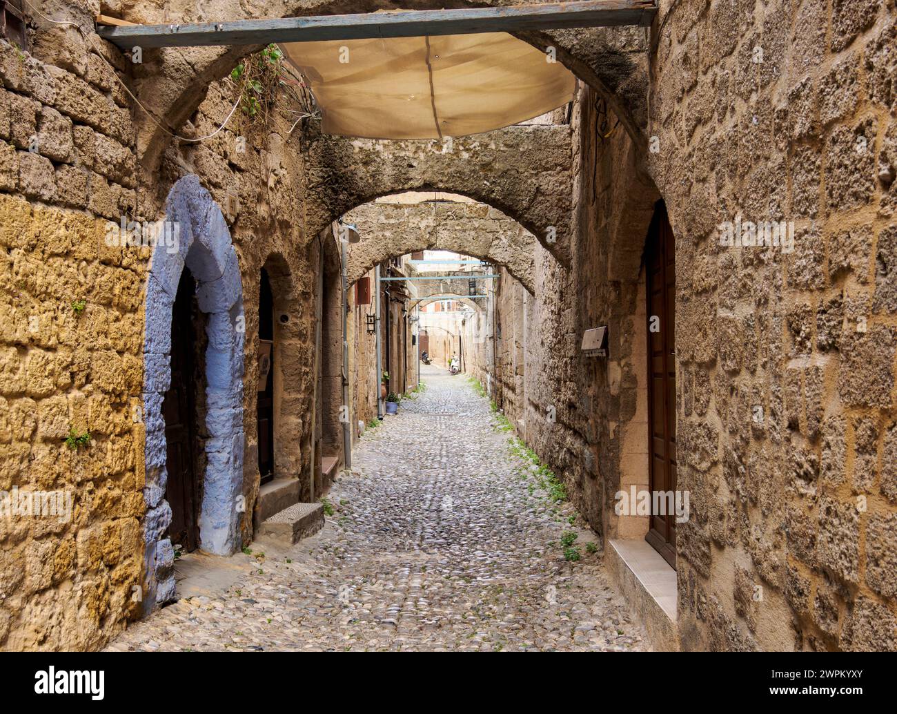 Straße der mittelalterlichen Altstadt, UNESCO-Weltkulturerbe, Rhodos-Stadt, Rhodos-Insel, Dodekanese, griechische Inseln, Griechenland, Europa Stockfoto