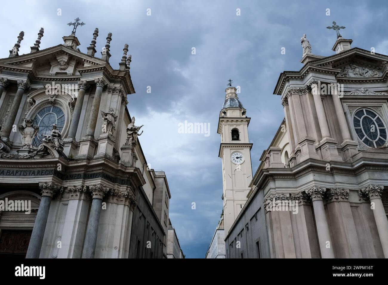 Blick auf die barocken Kirchen Santa Cristina und San Carlo mit Blick auf die Piazza San Carlo, Turin, Piemont, Italien, Europa Stockfoto