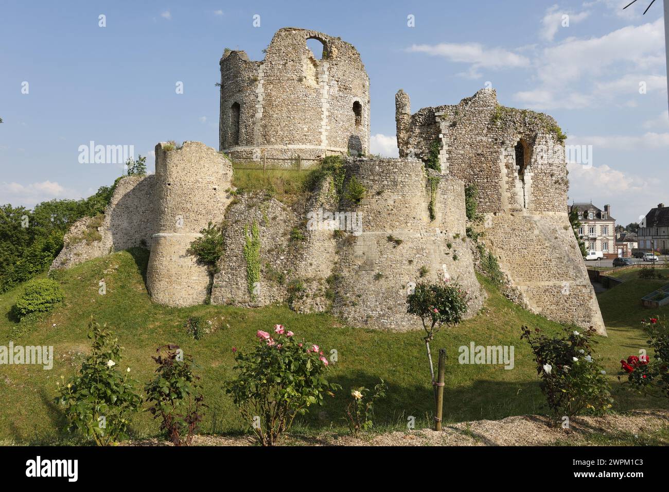 Das Schloss Conches-en-Ouche (Schloss Conches-en-Ouche) aus dem 11. Jahrhundert in Conches-en-Ouche, Eure, Normandie, Frankreich, Europa Stockfoto