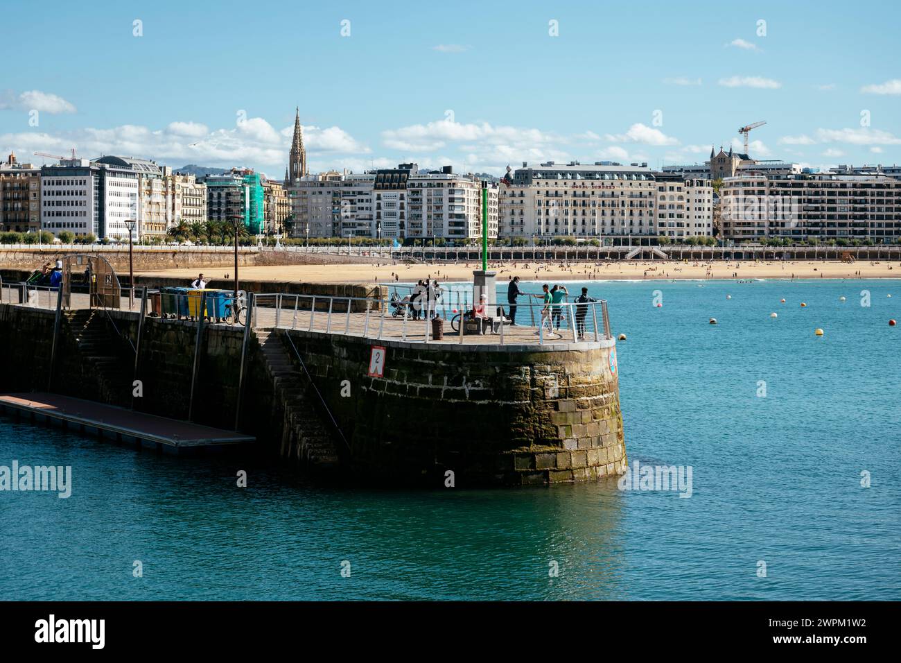 Bucht La Concha, Donostia, San Sebastian, Gipuzkoa, Baskenland, Spanien, Europa Stockfoto