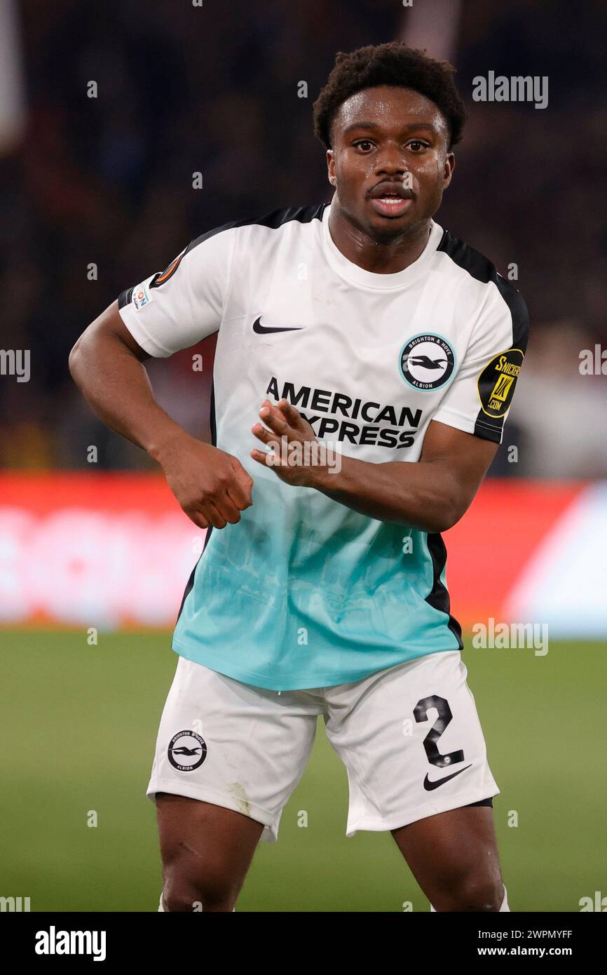 Tariq Lamptey aus Brighton sieht beim Achtelfinale der UEFA Europa League am 7. März 2024 in Rom, Italien, ALS Roma - Brighton & Hove Albion im Stadio Olimpico an. Stockfoto