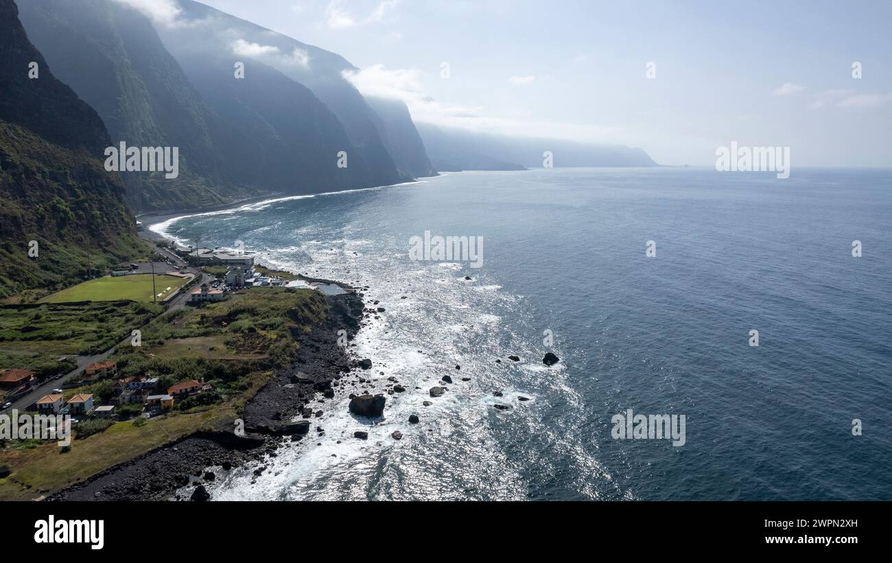 Drohnenfoto Panorama, Sao Vicente, Madeira, Portugal, Europa Stockfoto