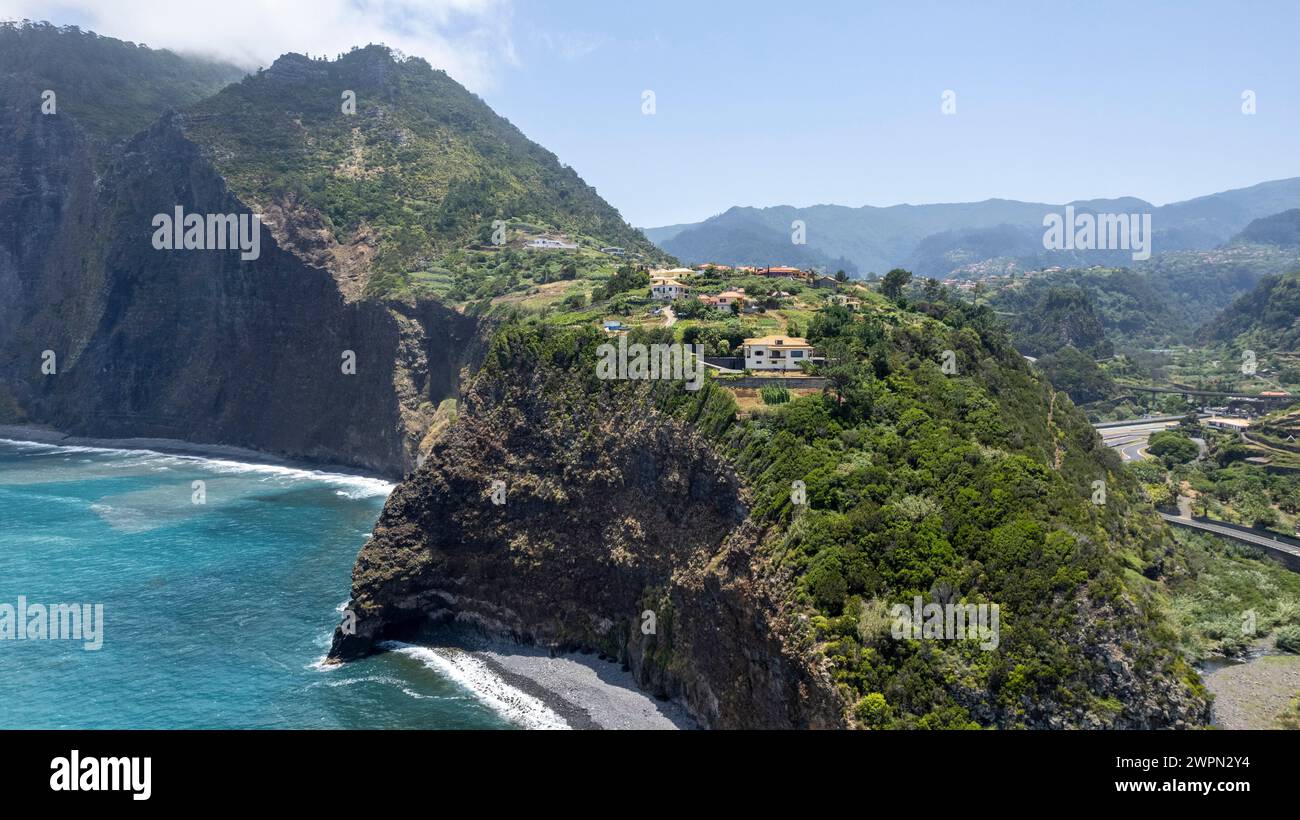 Drohnenaufnahme, Miradouro do Guindaste, Praia da Faial, Madeira, Portugal, Europa Stockfoto