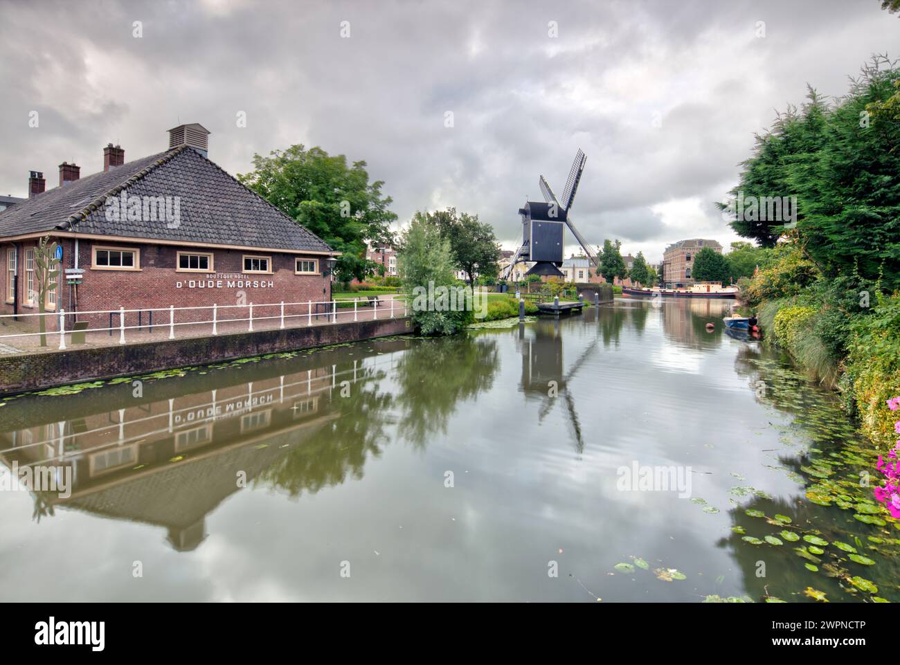 Molen de Put, Windmühle, Kanal, Morssingel, Architektur, lokale Ansicht, Leiden, Süd-Holland, Niederlande, Stockfoto