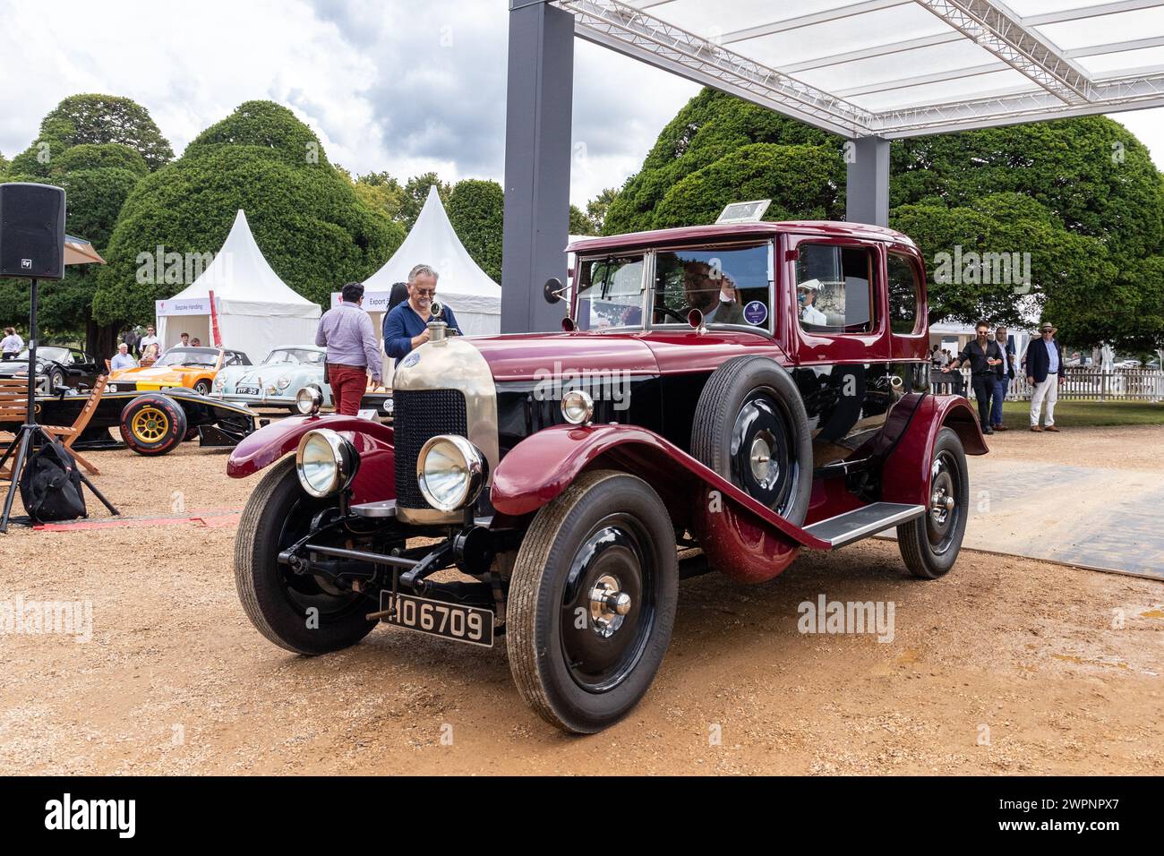 MG Bullnose wird auf dem Concours of Elegance 2023, Hampton Court Palace, London, präsentiert Stockfoto