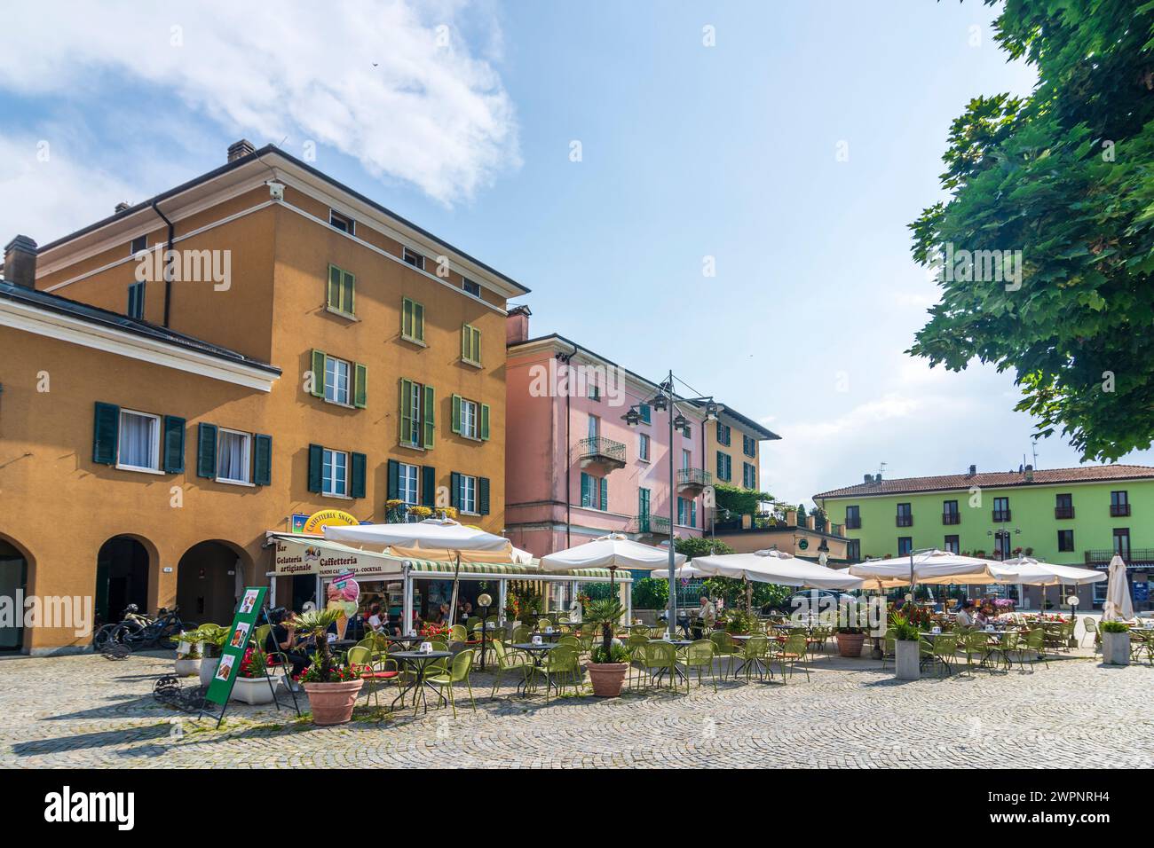 Colico, Colico Seeufer, Restaurant in Lecco, Lombardia / Lombardei, Italien Stockfoto