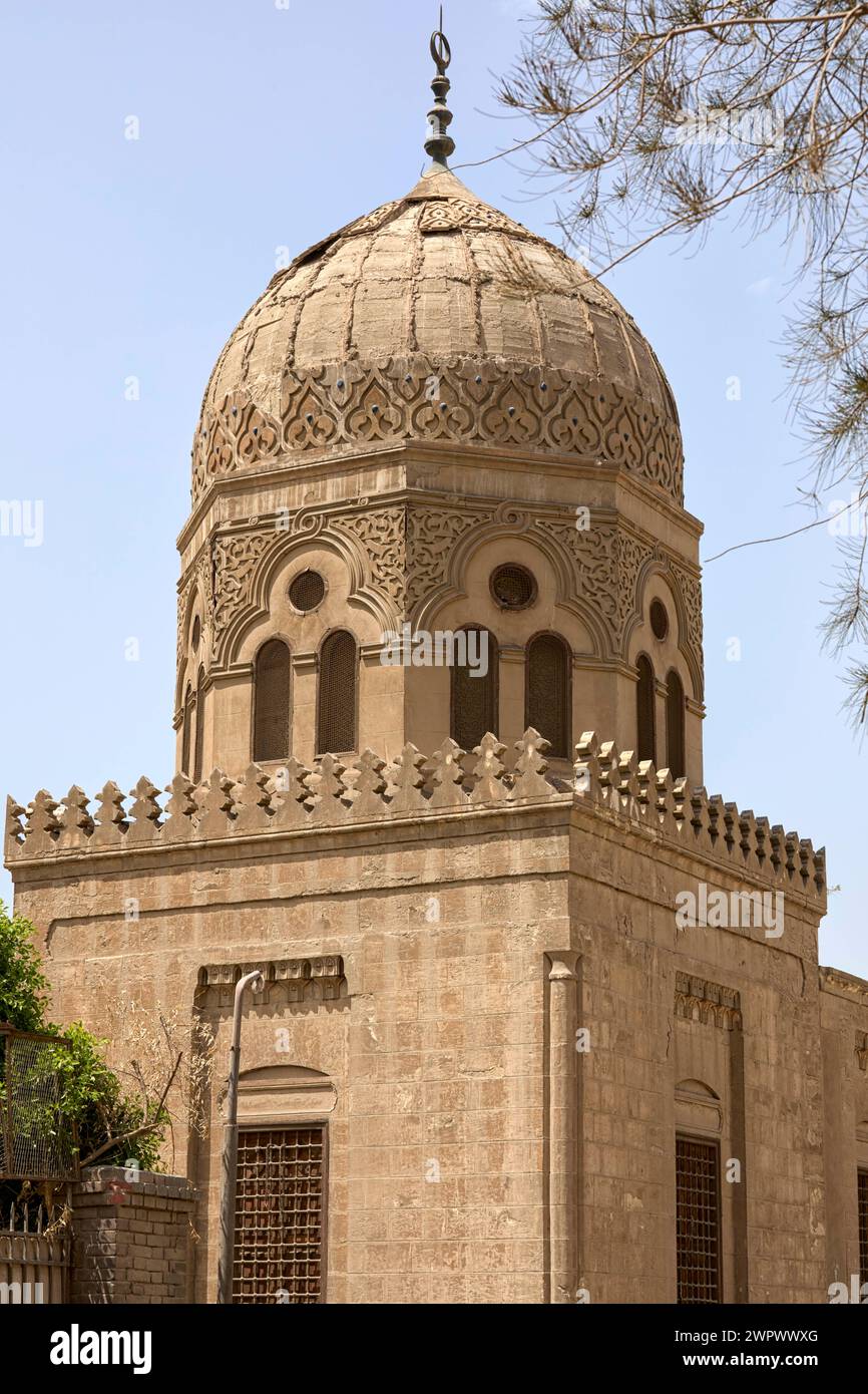 Mausoleum von Mustafa al-Babi al-Halabi in der Stadt der Toten, Nordfriedhof in Kairo, Ägypten Stockfoto