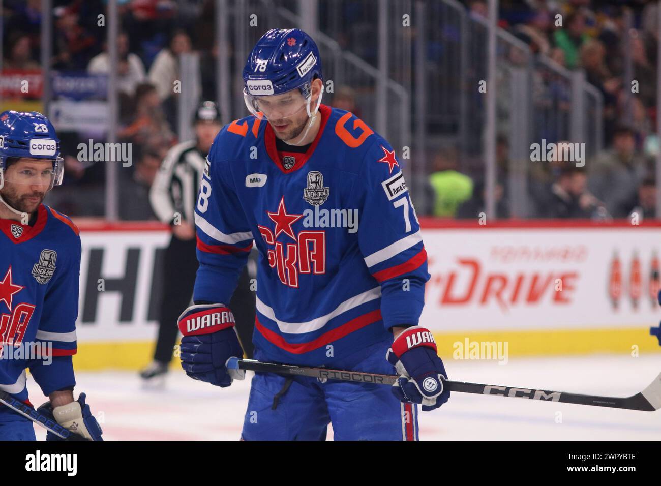 Sankt Petersburg, Russland. März 2024. SKA Hockey Club Spieler Alexander Kadeikin (78) in Aktion während des Spiels der Kontinental Hockey League, Gagarin Cup, Match 5, 1/8 Finalsaison KHL 2023 - 2024 zwischen SKA Sankt Petersburg und Torpedo Nischni Nowgorod in der SKA Arena. (Endpunktzahl; SKA St. Petersburg 3:0 Torpedo Nischni Nowgorod) (Foto: Maksim Konstantinov/SOPA Images/SIPA USA) Credit: SIPA USA/Alamy Live News Stockfoto