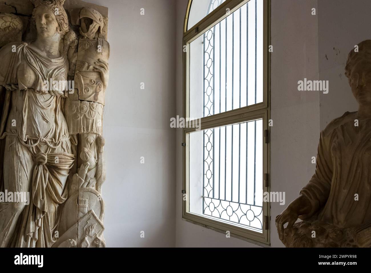 Detail des Innenraums des Museums an der archäologischen Stätte Karthago auf Byrsa, auf dem Byrsa Hügel, im Herzen des Gouvernements Tunis Stockfoto