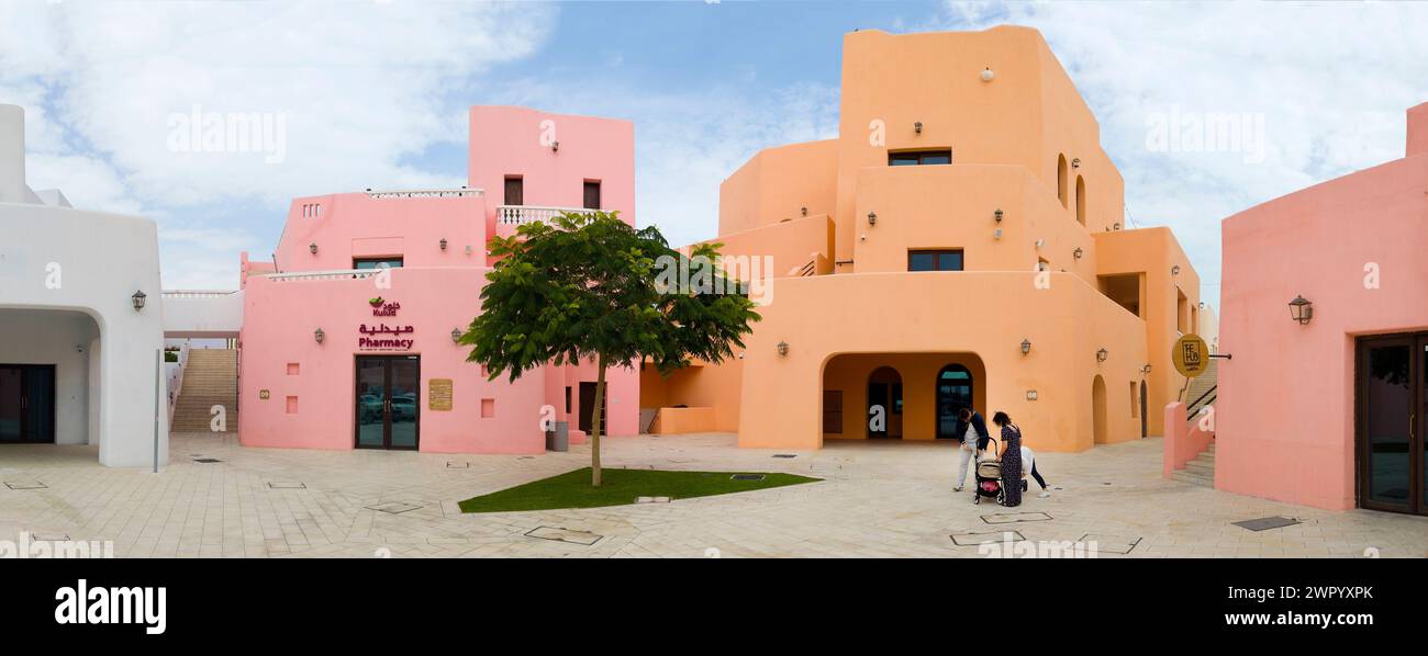 Der alte Hafen, Katar, Doha, pastellfarbene neue Architektur Stockfoto