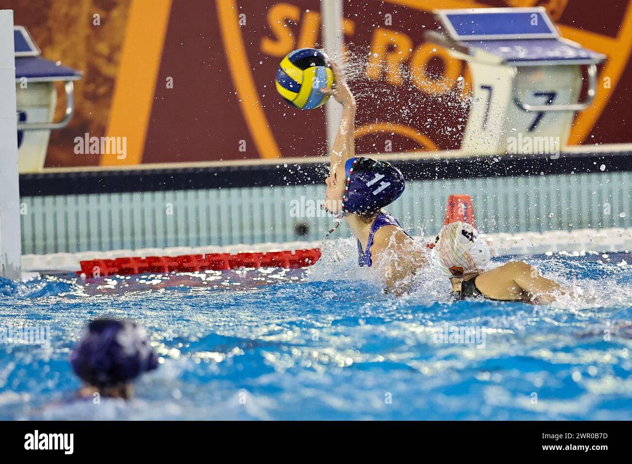 Aurora Longo (Ekipe Orizzonte) beim Spiel SIS Roma gegen Ekipe Orizzonte, Waterpolo Women's Champions League in Rom, Italien, 09. März 2024 Stockfoto