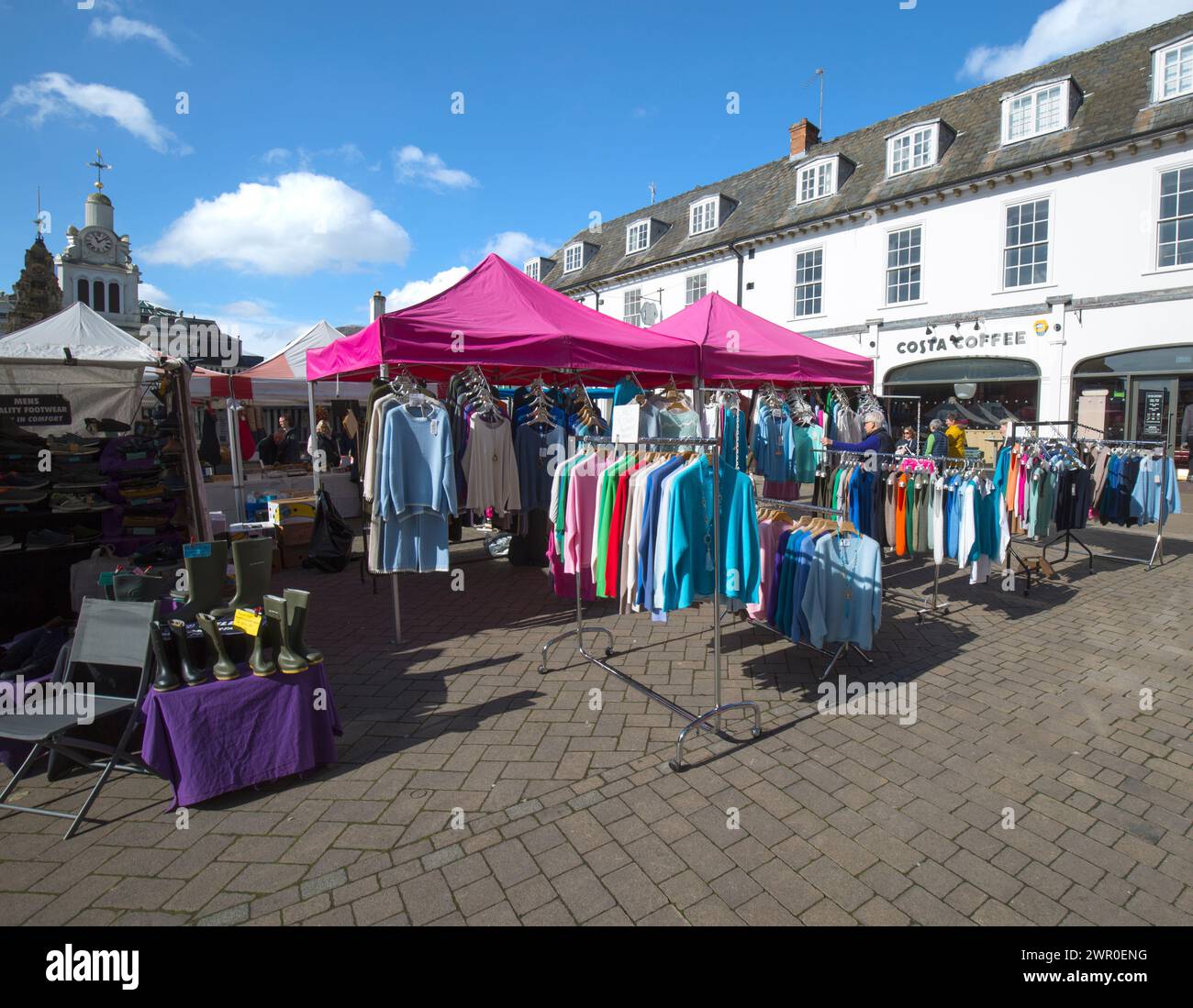 Market Clothing Stall Safron Walden Essex Stockfoto