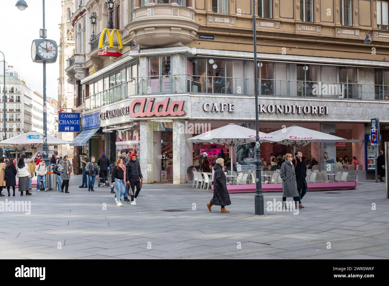 Aida Cafe-Konditorei, eine der berühmtesten Wiener Cafe Ketten, Wien, Österreich, Europa. Stockfoto