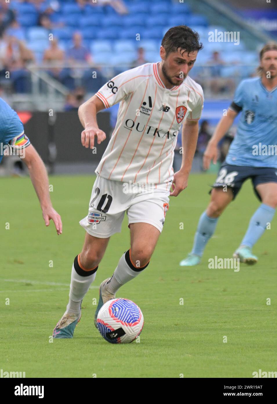 Marco Rodrigo Rojas Walen vom Brisbane Roar FC wird während des Spiels der Isuzu UTE A-League 2023-24 in der Runde 20 zwischen Sydney FC und Brisbane Roar FC im Allianz Stadium in Aktion gesehen. Endstand Sydney FC 1:1 Brisbane Roar FC. (Foto: Luis Veniegra / SOPA Images/SIPA USA) Stockfoto