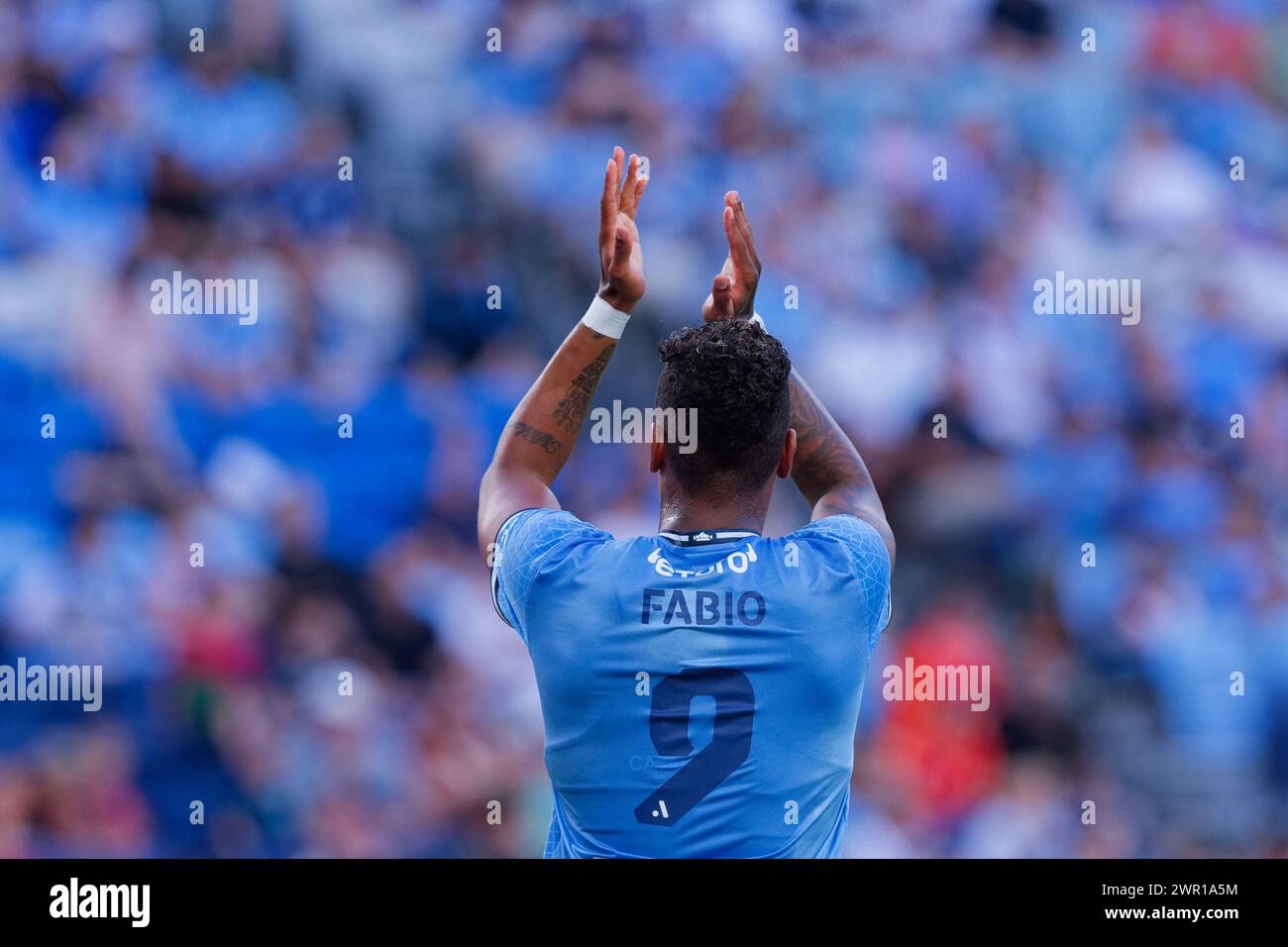 Sydney, Australien. März 2024. Fábio Gomes vom Sydney FC dankt den Fans beim A-League Men Rd20 Spiel zwischen Sydney FC und Brisbane Roar am 10. März 2024 in Sydney, Australien Credit: IOIO IMAGES/Alamy Live News Stockfoto