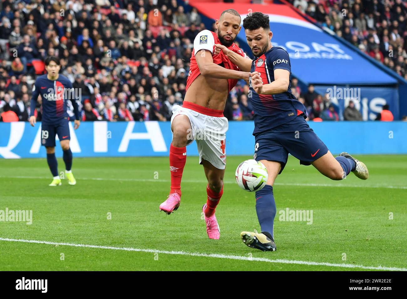 Paris, Frankreich. März 2024. © Julien Mattia/Le Pictorium/MAXPPP - Paris 10/03/2024 Julien Mattia/Le Pictorium - 10/03/2024 - France/Ile-de-France/Paris - lors de la 25eme Journee de ligue 1 Ubereats, entre le PSG et Reims au Parc des Princes, le 10. März 2024 - Valeurs ACtuelles OUT, JDD OUT, No JDD, RUSSIA OUT, NO RUSSIA #norussia/10/03/2024 - France/Ile-de-France (Region)/Paris - während der 25. Journee de ligue 1 Ubereats, zwischen PSG und Reims im Parc des Princes, 10. März 2024 Credit: MAXPPP/Alamy Live News Stockfoto