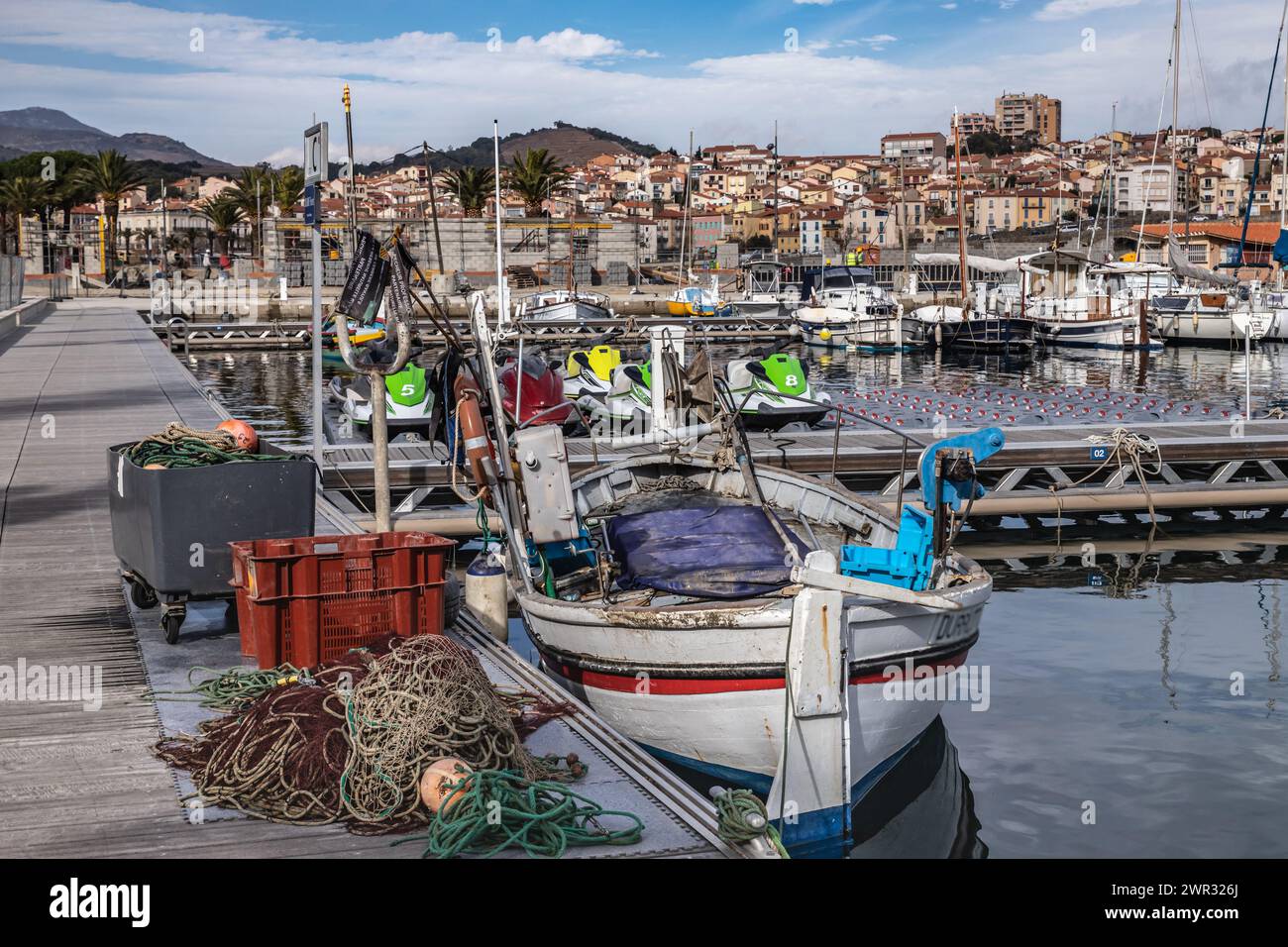 Vue du Port - Bâteau de Peche pittoresque Stockfoto