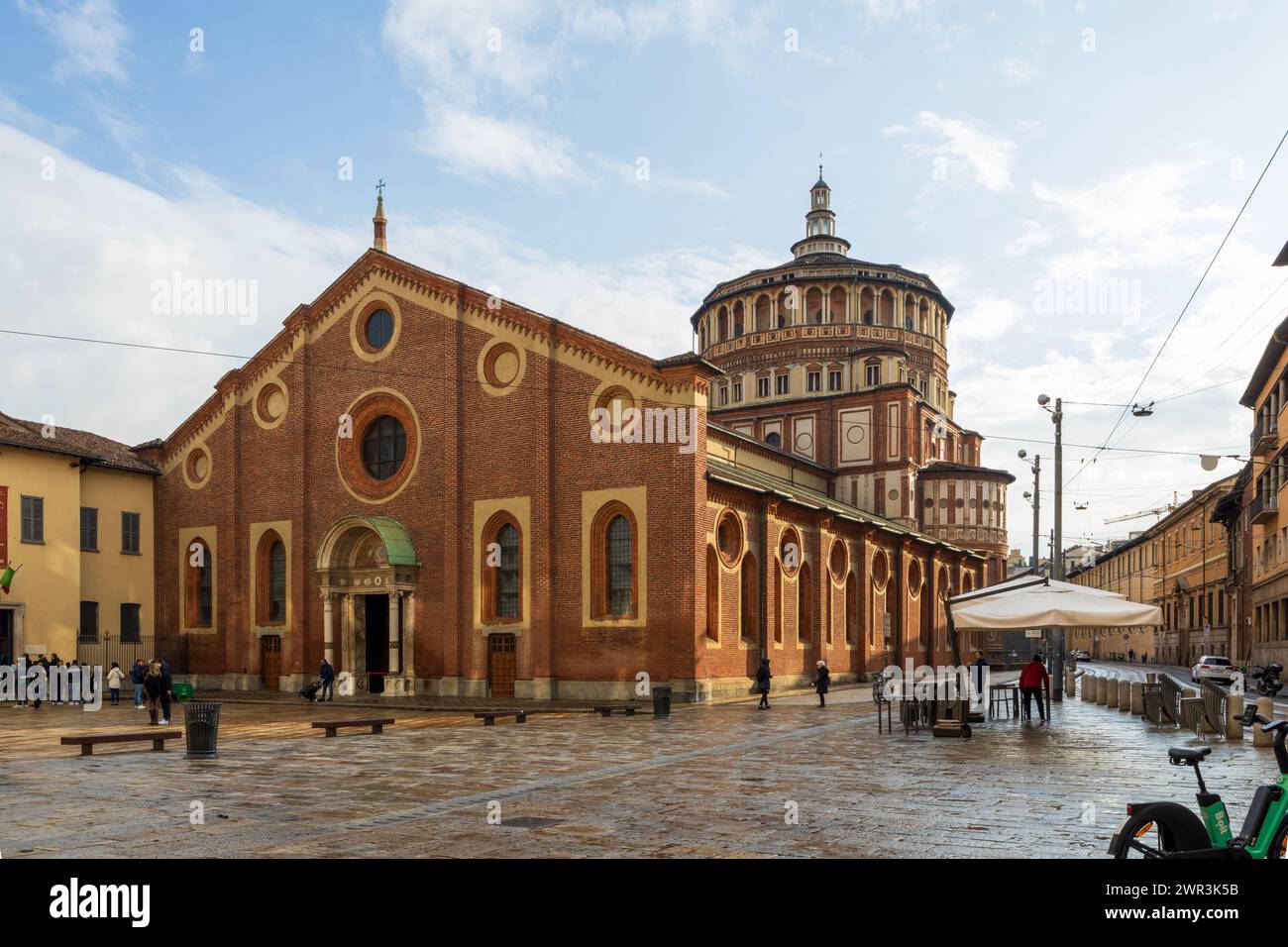 Mailand, Italien - 25. Februar 2024: Mailands berühmte Kirche Santa Maria Delle Grazie Stockfoto