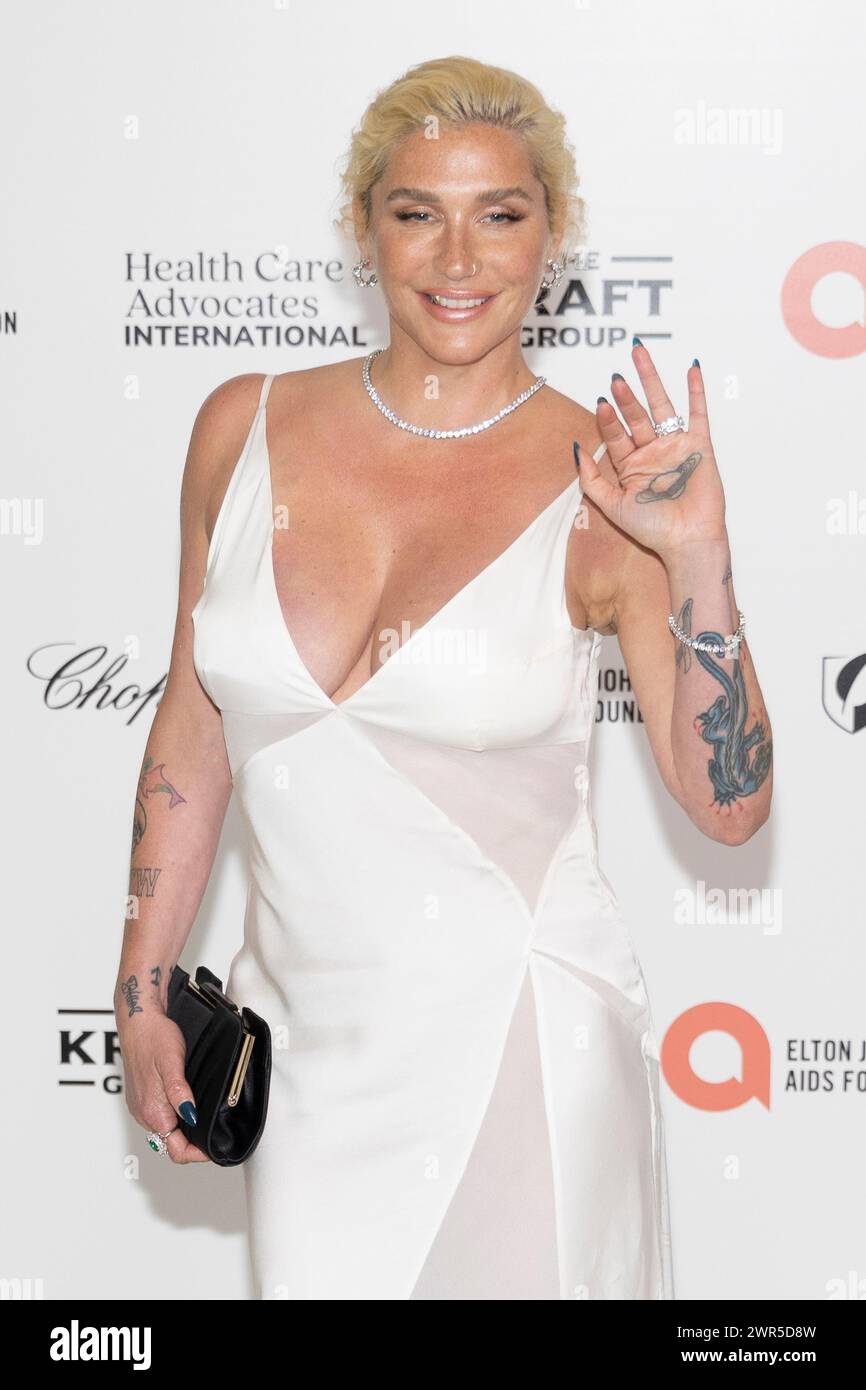 Kesha nimmt am 10. März 2024 an der 32. Jährlichen Elton John AIDS Foundation Academy Awards Viewing Party im City of West Hollywood Park in West Hollywood Teil. (Foto: Corine Solberg/SipaUSA) Stockfoto