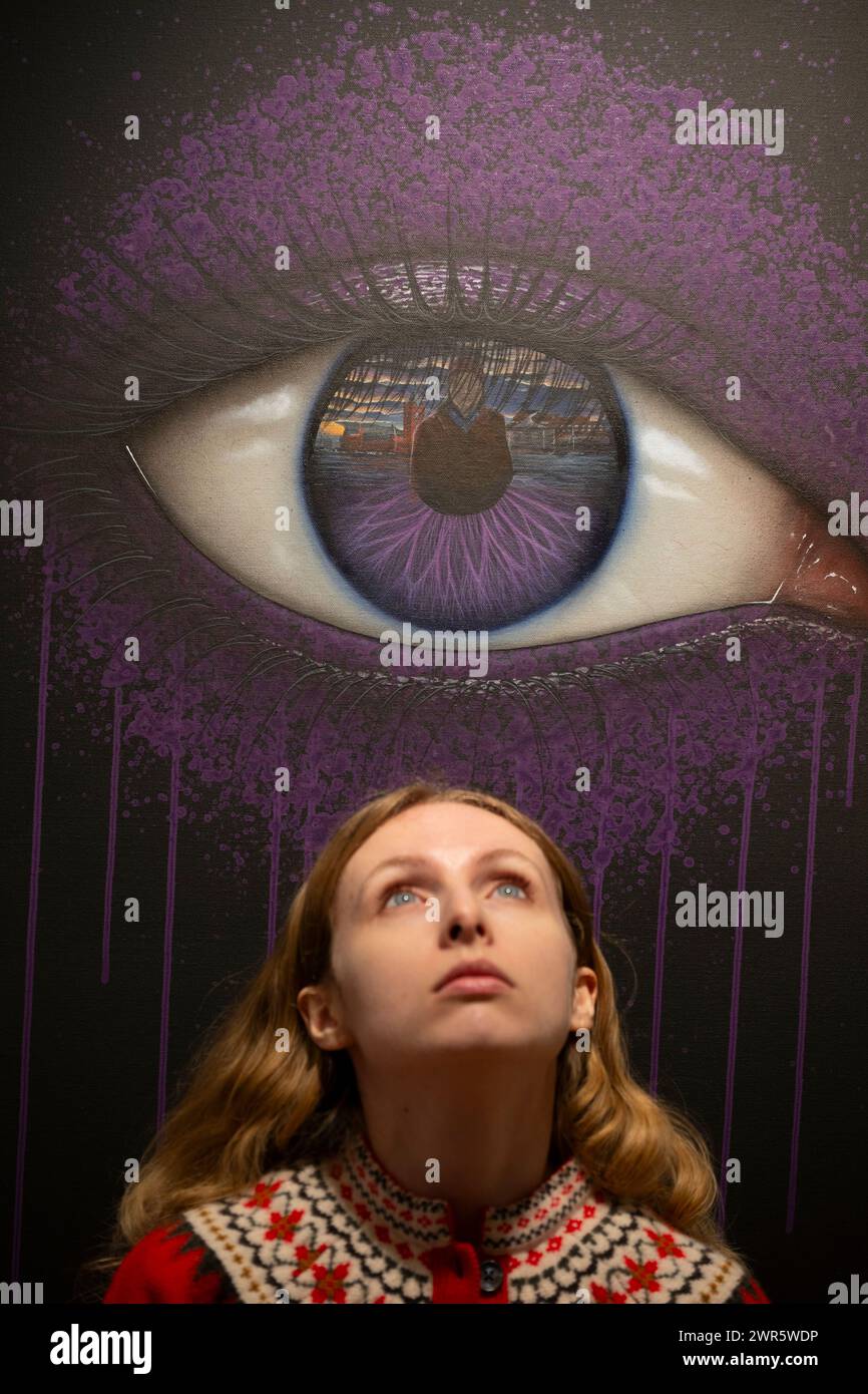 Bonhams, London, Großbritannien. März 2024. Britisch. Cool. Die Vorschau des Auktionsverkaufs vereint eine Reihe von Kunst, Drucken, Mode, Fotografien und Erinnerungsstücken aus der beliebten Kultur. Zu den Höhepunkten zählen: My Dog Seufzer (* 1972), Reclaiming the Lost (Purple), 2023, geschätzte £ 1.000-1.500. Quelle: Malcolm Park/Alamy Live News Stockfoto