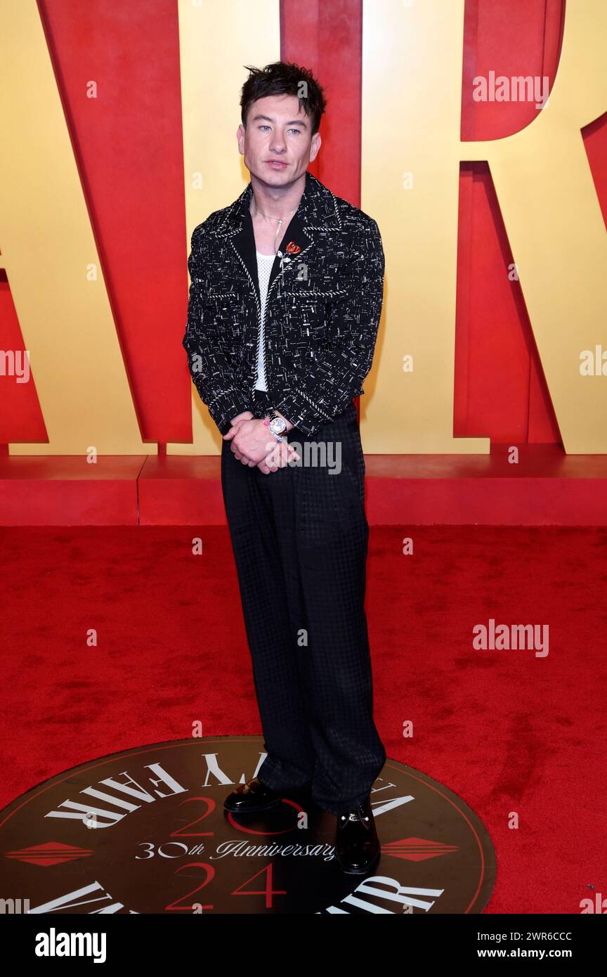 Ezra Miller bei der Vanity Fair Oscar Party 2024 anlässlich der 96. Oscar-Verleihung im Wallis Annenberg Center for the Performing Arts. Beverly Hills, 10.03.2024 Stockfoto