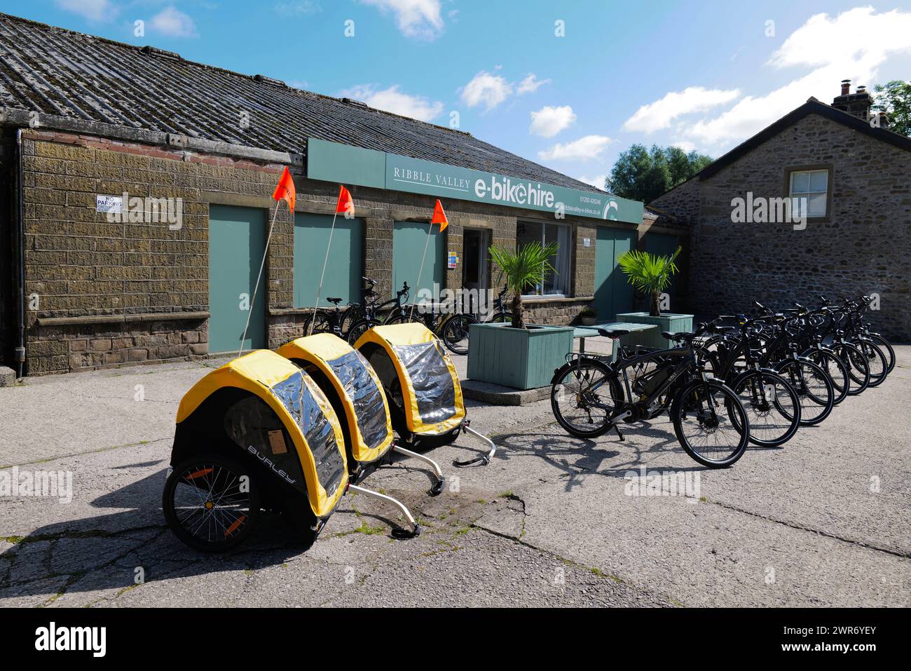 Ribble Valley Elektrofahrrad-Verleih, mit Sitz in Dunsop Bridge, Lancashire, Großbritannien. Stockfoto