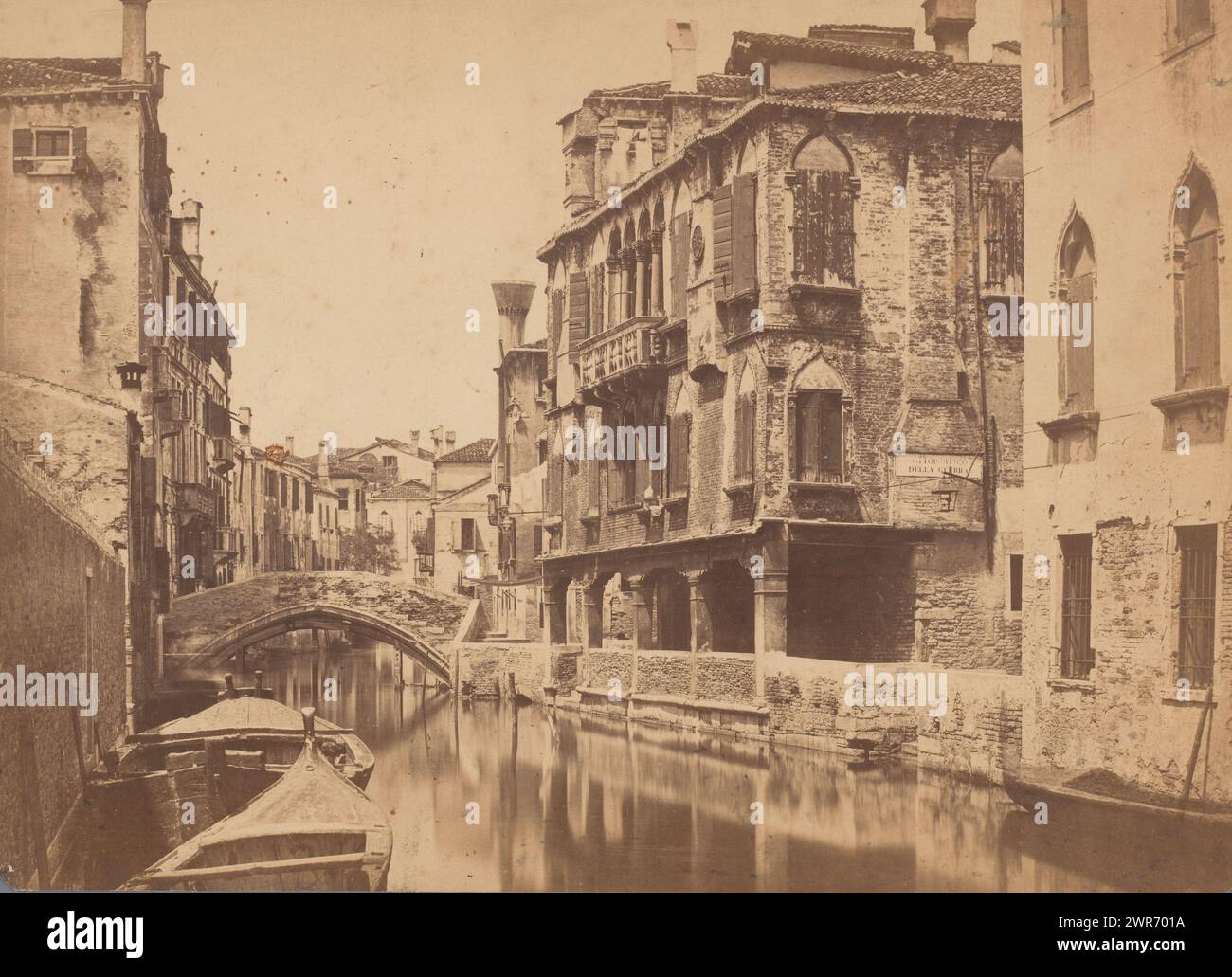 Kanal in Venedig, Italien, Anonym, Venedig, 1851 - 1900, Karton, Albumendruck, Höhe 255 mm x Breite 353 mm, Foto Stockfoto