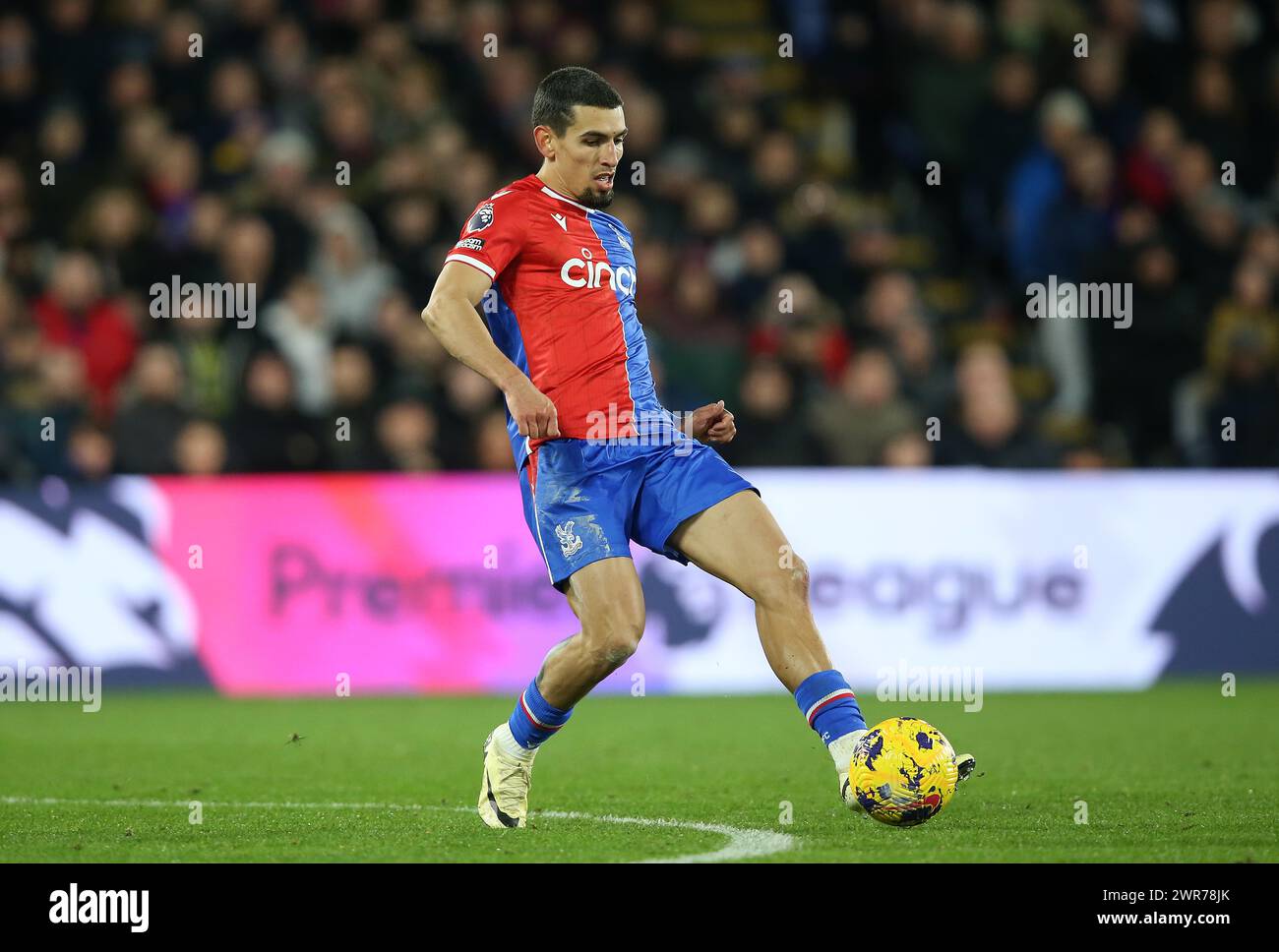 Daniel Munoz aus dem Kristallpalast. - Crystal Palace gegen Chelsea, Premier League, Selhurst Park Stadium, Croydon, Großbritannien - 12. Februar 2024. Nur redaktionelle Verwendung – es gelten Einschränkungen für DataCo. Stockfoto