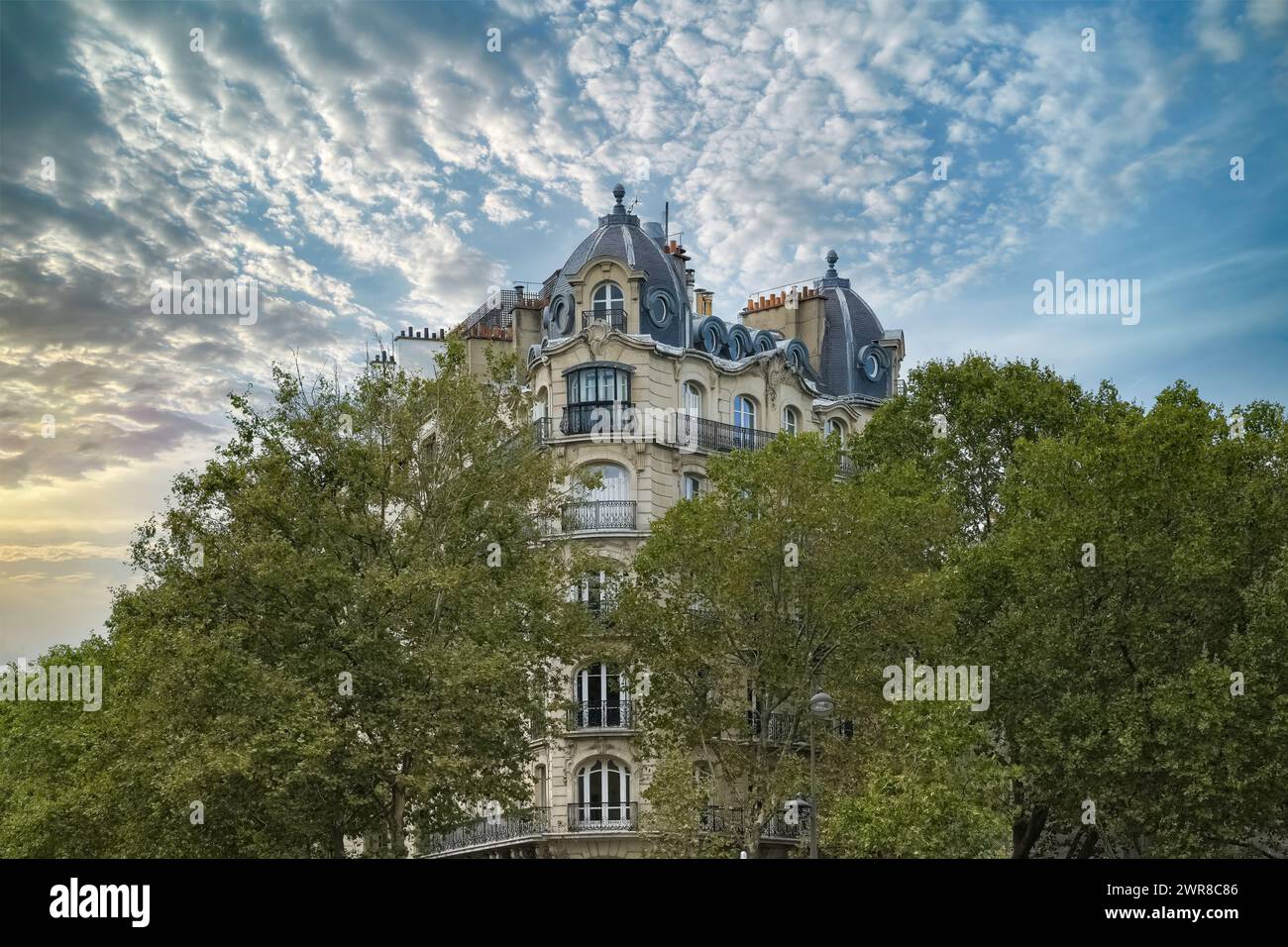Paris, wunderschönes Gebäude Boulevard de Port-Royal, im 5e Arrondissement, einem Luxusviertel Stockfoto