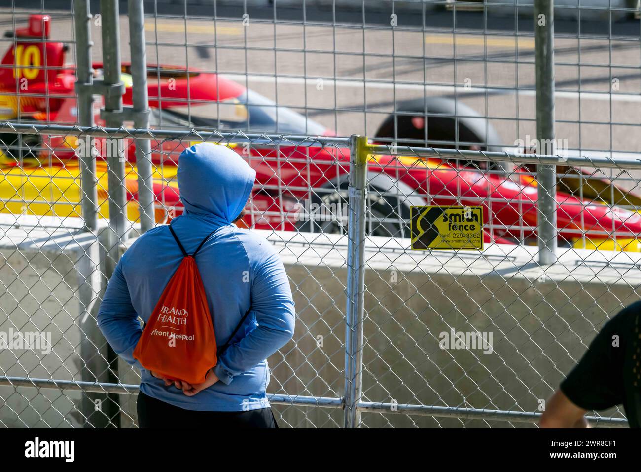 St. Petersburg, FL, USA. März 2024. Die Fans sehen die ganze Rennaktion während des Grand Prix von St. Firestone Petersburg am St.. Petersburg temporärer Kurs in St. Petersburg, FL, USA. (Credit Image: © Walter G Arce SR Grindstone Medi/ASP) NUR REDAKTIONELLE VERWENDUNG! Nicht für kommerzielle ZWECKE! Stockfoto