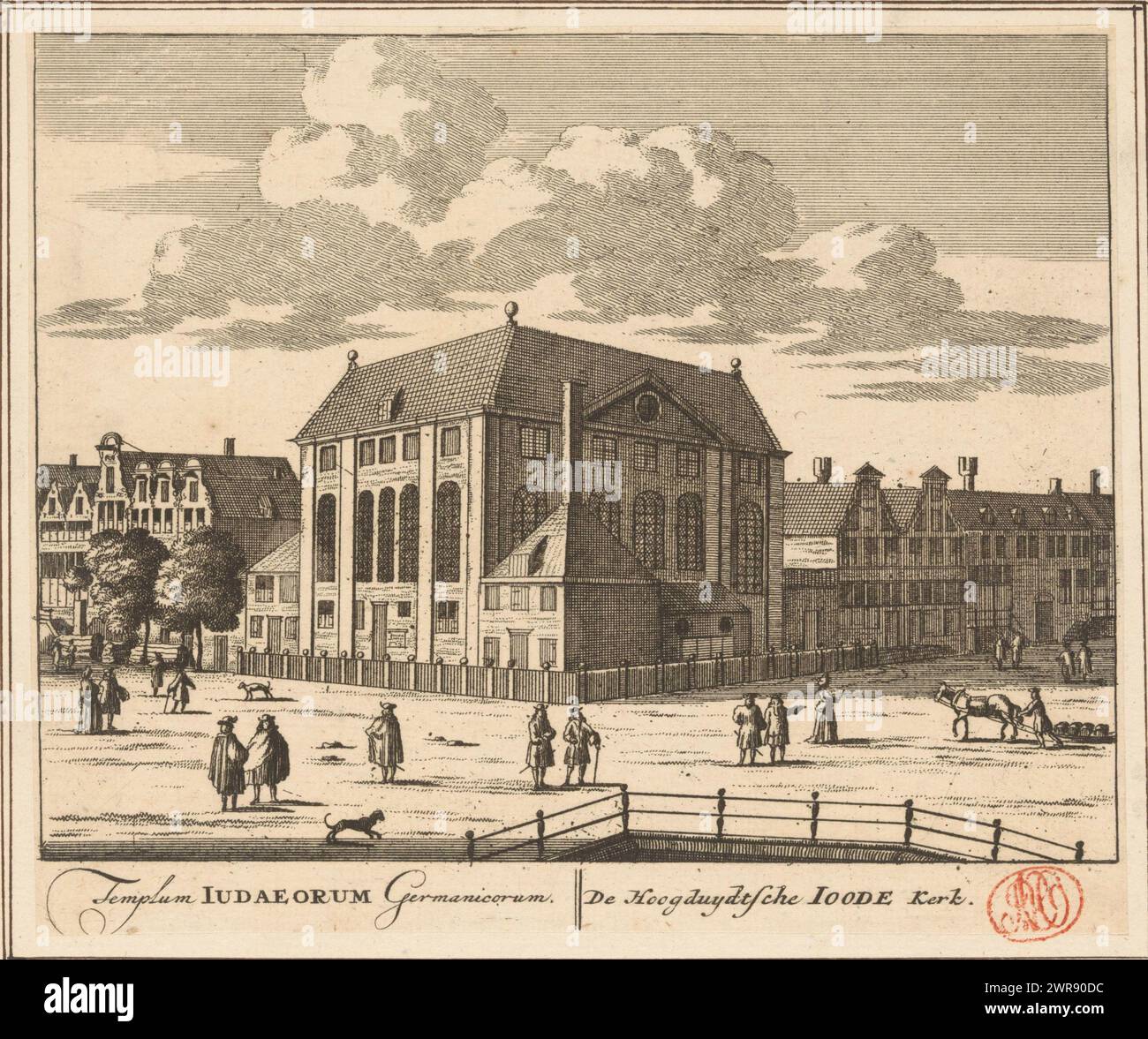 Ansicht der Großen Synagoge in Amsterdam, de Hoogduydtsche Ioode Kerk / Templum Iudaeorum Germanicorum (Titel auf Objekt), 100 Bilder der Hauptgebäude von Amsterdam (Serientitel), Ansicht der Großen Synagoge der hochdeutschen Gemeinde an der Ecke des Deventer Houtmarktes, der derzeitige Jonas Daniël Meijerplein, und die Nieuwe Amstelstraat in Amsterdam. Das Dritt Sjoel befand sich ab 1700 in den beiden Häusern mit Glockengiebeln an der Nieuwe Amstelstraat (rechts). Unterhalb der Performance der Titel in lateinischer und niederländischer Sprache., Druckerei : Anonym, Herausgeber: Pieter Schenk (I) Stockfoto