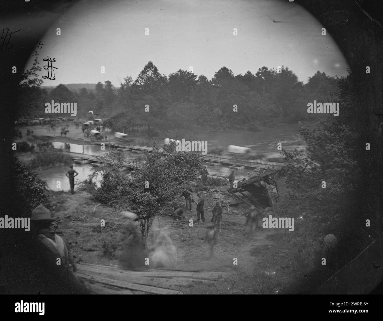 Hanovertown, Ferry, Virginia. Pontonbrücke über den Pamunkey River, O'Sullivan, Timothy H., 1840-1882, Fotograf, 28. Mai 1864, Vereinigte Staaten, Geschichte, Bürgerkrieg, 1861-1865, Glasnegative, 1860-1870, Stereographen, 1860-1870, 1 negativ: Glas, Stereograph, feuchtes Kollodion, 4 x 10 Zoll Stockfoto