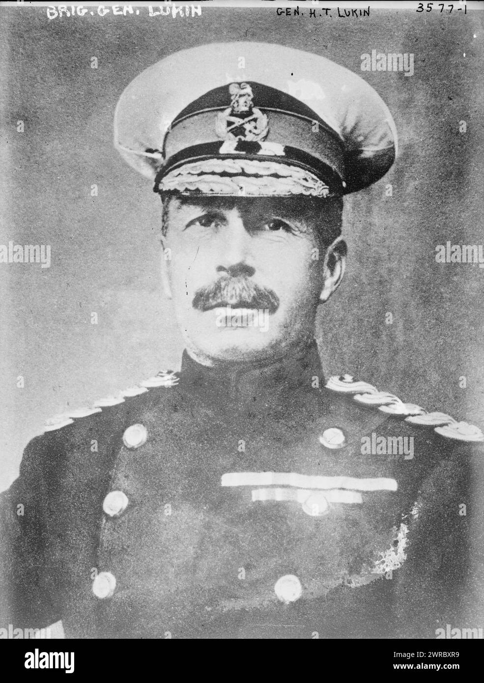 General H.T. Lukin, Foto zeigt Major General Sir Henry Timson Lukin (1860-1925), südafrikanischer Militärkommandeur, zwischen ca. 1910 und ca. 1915, Glasnegative, 1 negativ: Glas Stockfoto