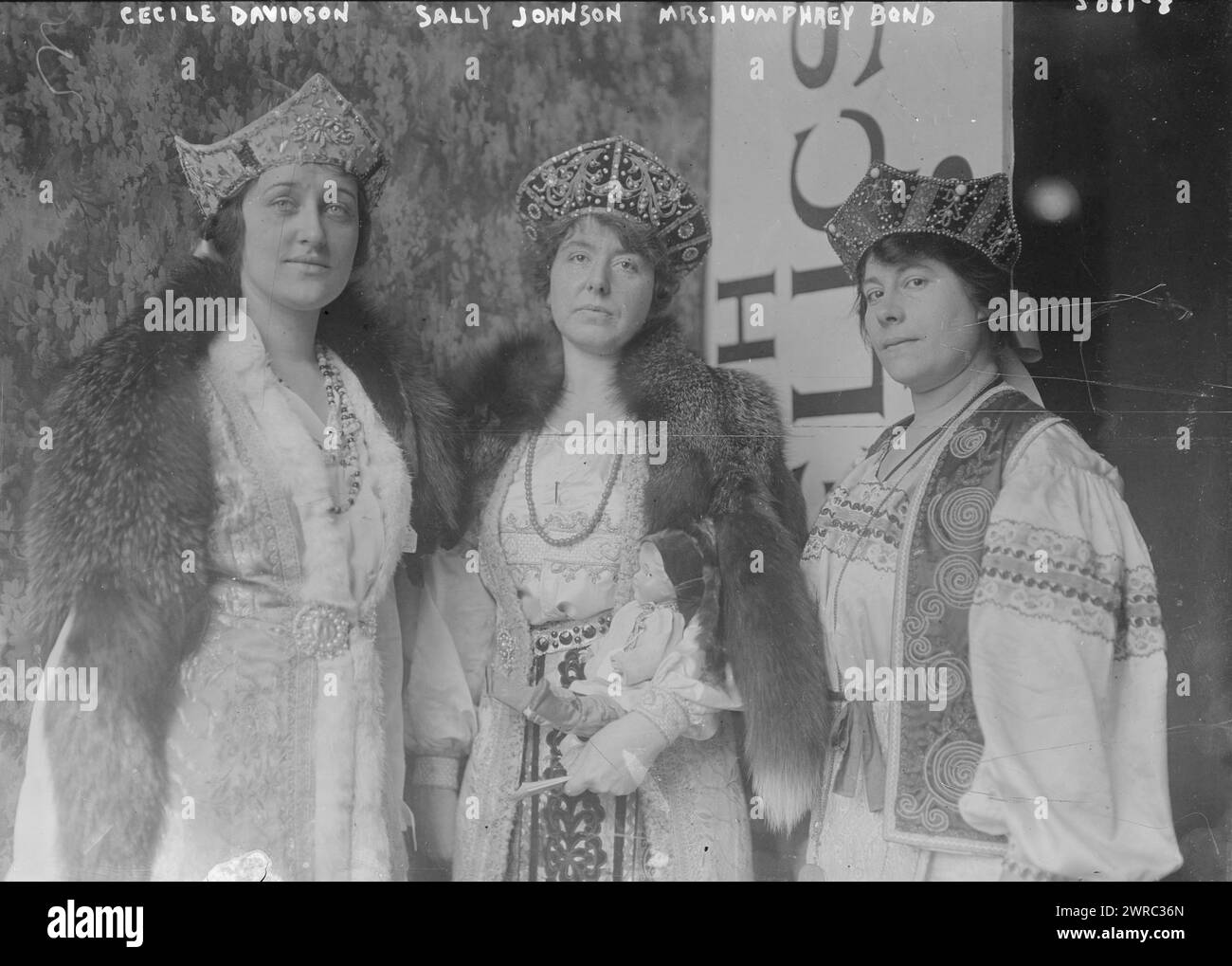 Cecile Davidson, Sally Johnson, Mrs. Humphrey Bond, zwischen ca. 1915 und ca. 1920, Glasnegative, 1 negativ: Glas Stockfoto