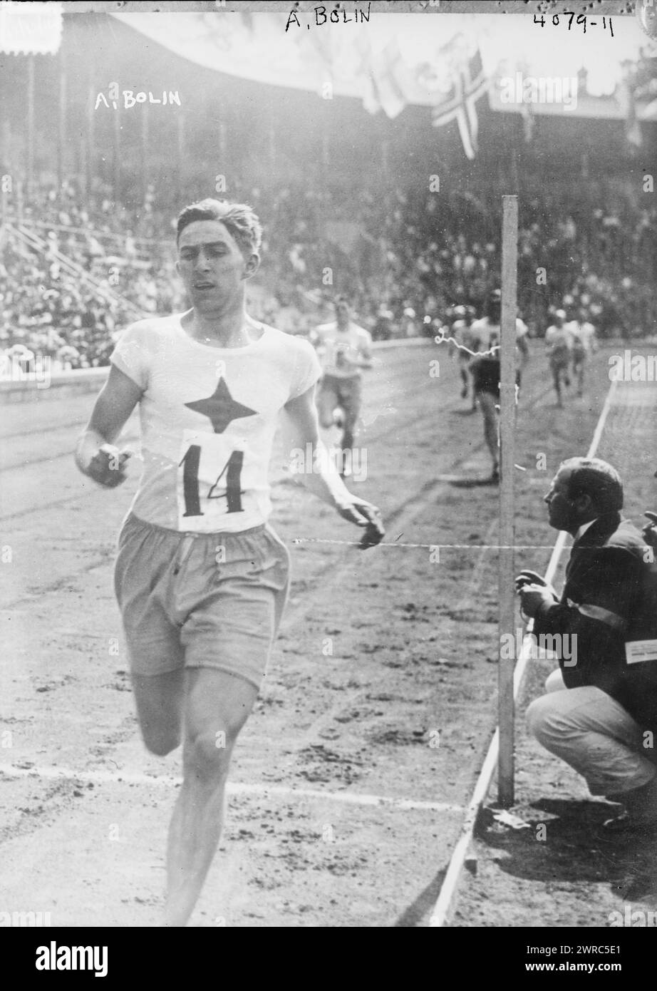A. Bolin Sports, Foto zeigt schwedischen Läufer Anatole Bolin (Jakob Pehr Anatole Dedekind Bolin) (1893-1983), möglicherweise bei den Rennen in Stockholm, Schweden, Oktober 1916., 22. Dezember 1916, Glasnegative, 1 negativ: Glas Stockfoto