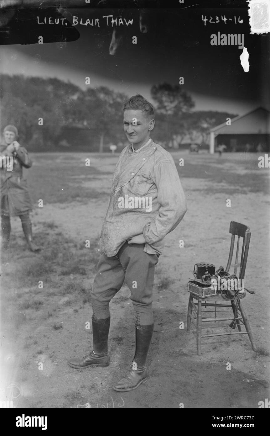 Lieut. Blair Taue, Foto zeigt Fliegerleutnant Alexander Blair Taue, ein Mitglied des American Aviation Service während des Ersten Weltkriegs, der bei einem Flugunfall in Frankreich am 19. August 1918 getötet wurde., 1917. Juni, Glas-negative, 1 negativ: Glas Stockfoto