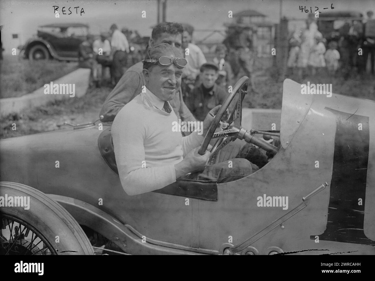 Resta, Foto zeigt den italienischen britischen Rennfahrer Dario 'Dolly' Resta, 1882-1924., zwischen ca. 1915 und ca. 1920, Glasnegative, 1 negativ: Glas Stockfoto