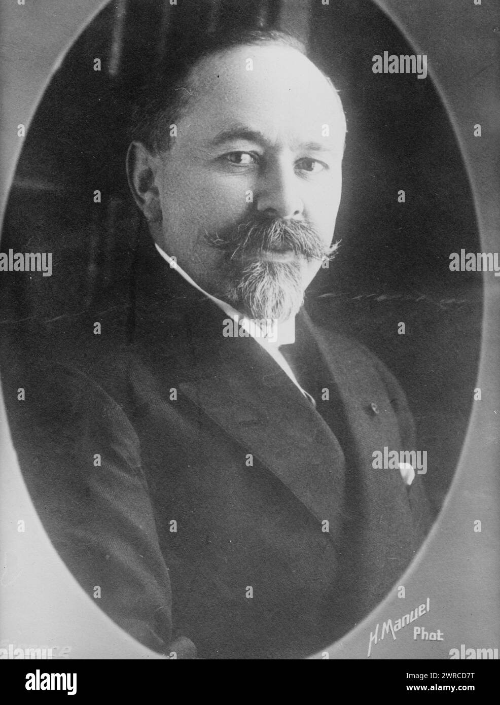 Vesnich, Foto zeigt Milenko Radomar Vesnic, Vertreter Serbiens bei der Pariser Friedenskonferenz 1919 nach dem Ersten Weltkrieg, zwischen ca. 1915 und ca. 1920, Glasnegative, 1 negativ: Glas Stockfoto