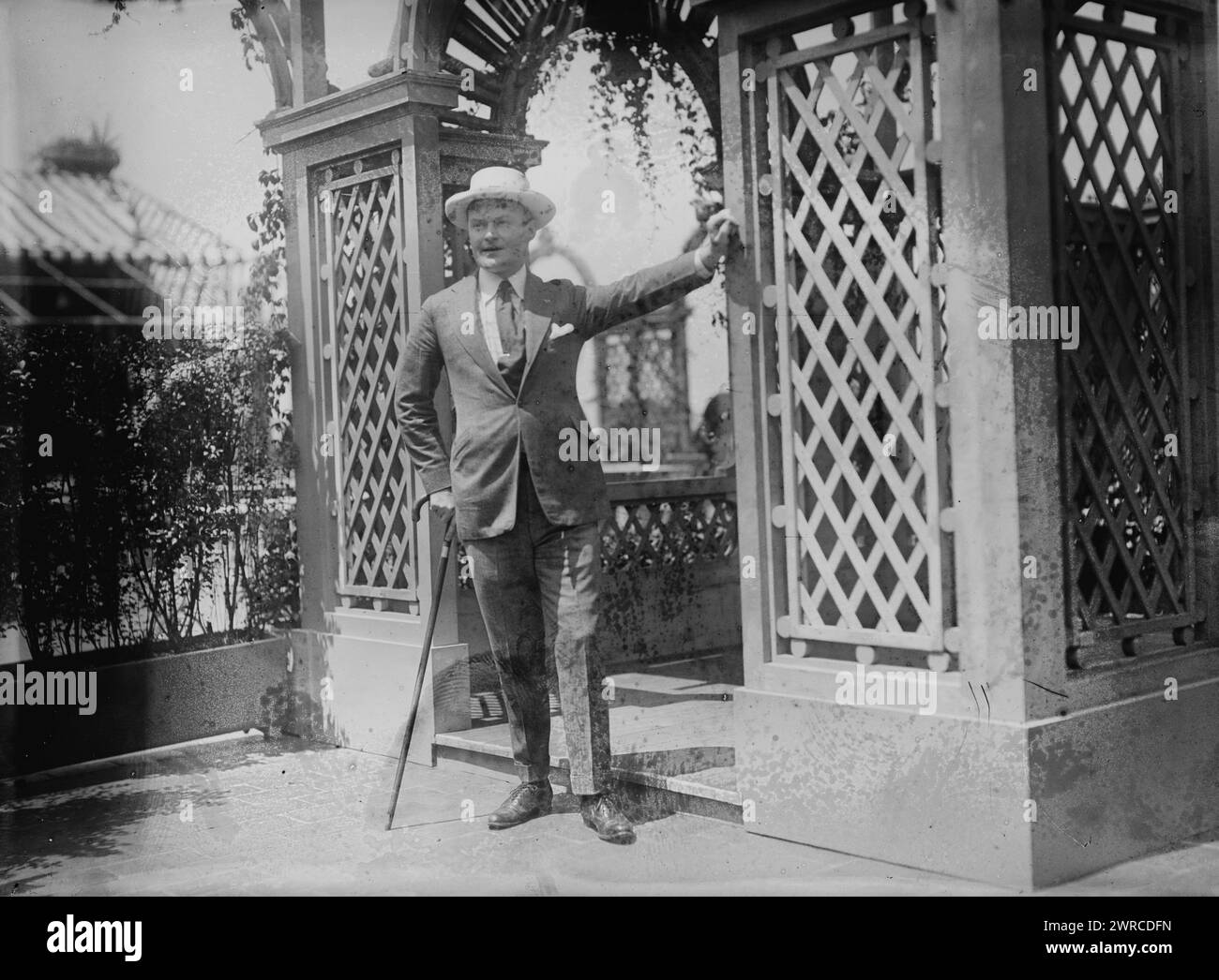 Hart, Foto zeigt den Tenorsänger Charles Hart (1884-1965). 1915 und ca. 1920, Glasnegative, 1 negativ: Glas Stockfoto