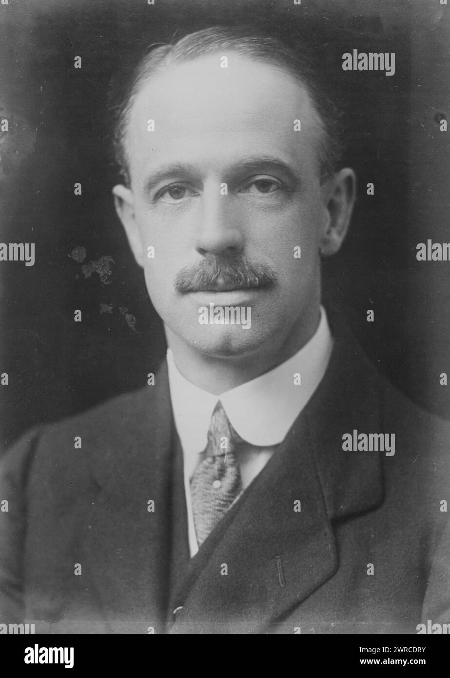 Sir Eric Drummond, Foto zeigt Sir James Eric Drummond, 7. Earl of Perth (1876–1951), der als Generalsekretär des Völkerbundes diente. 1915 und ca. 1920, Glasnegative, 1 negativ: Glas Stockfoto