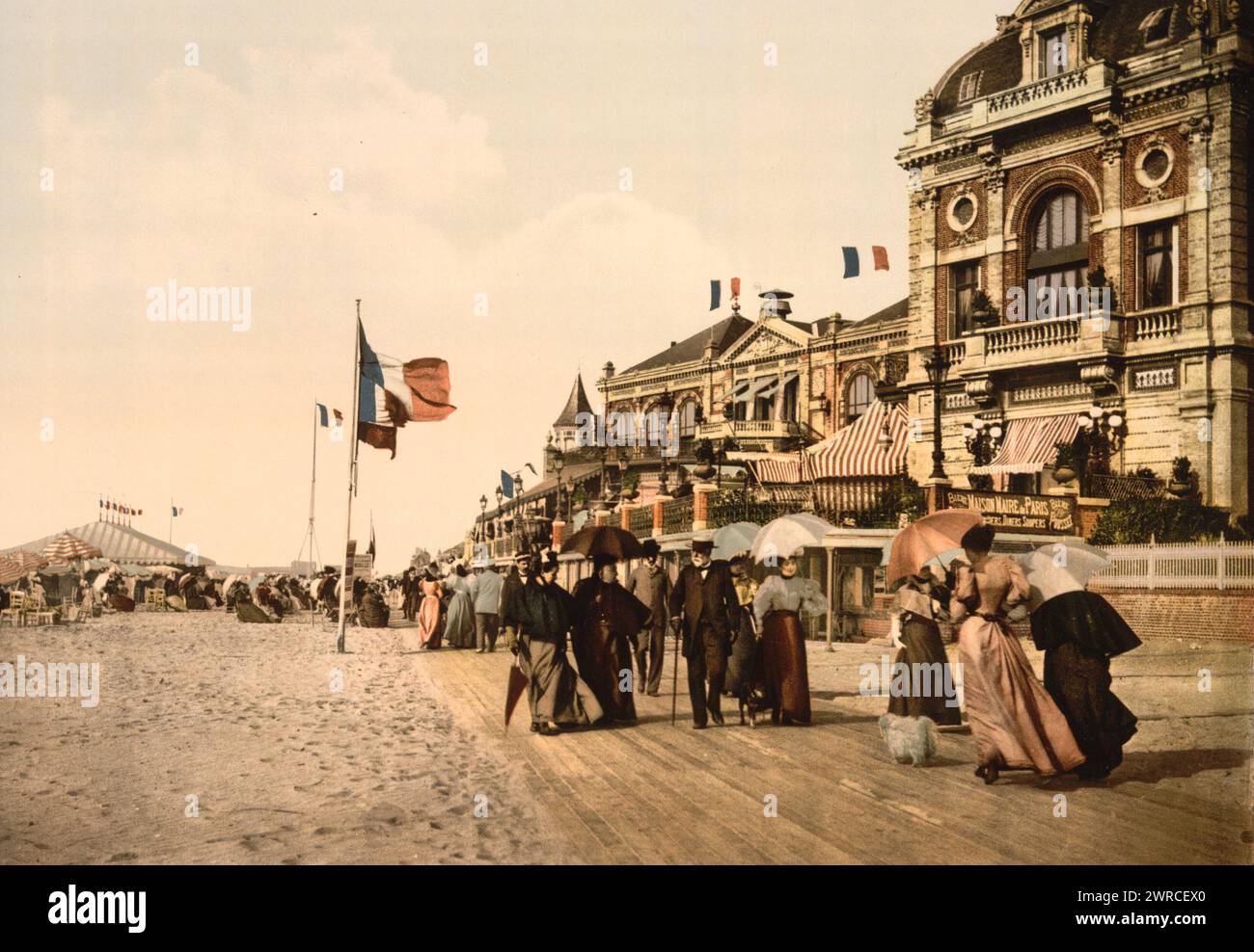 Promenade und Grand Salon, Trouville, Frankreich, zwischen ca. 1890 und ca. 1900., Farbe, 1890-1900 Stockfoto