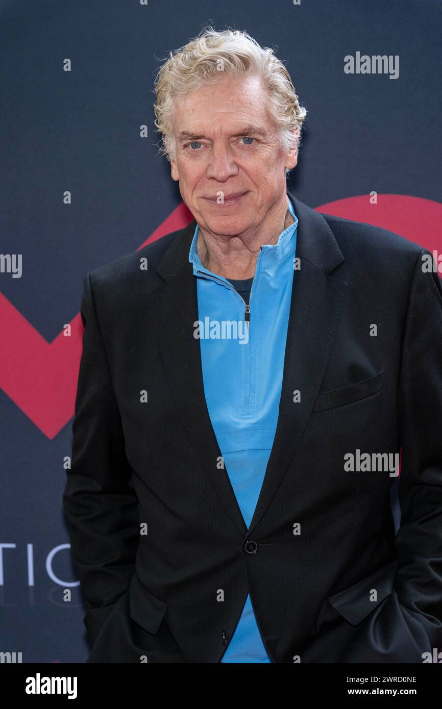 Beverly Hills, USA. März 2024. Schauspieler Christopher McDonald nimmt an Children Uniting Nations 24th Annual Academy Awards Celebration und Oscars Viewing Dinner im Historic Warner Bro Teil. Estate, Los Angeles, CA, 10. März 2024 Credit: Eugene Powers/Alamy Live News Stockfoto