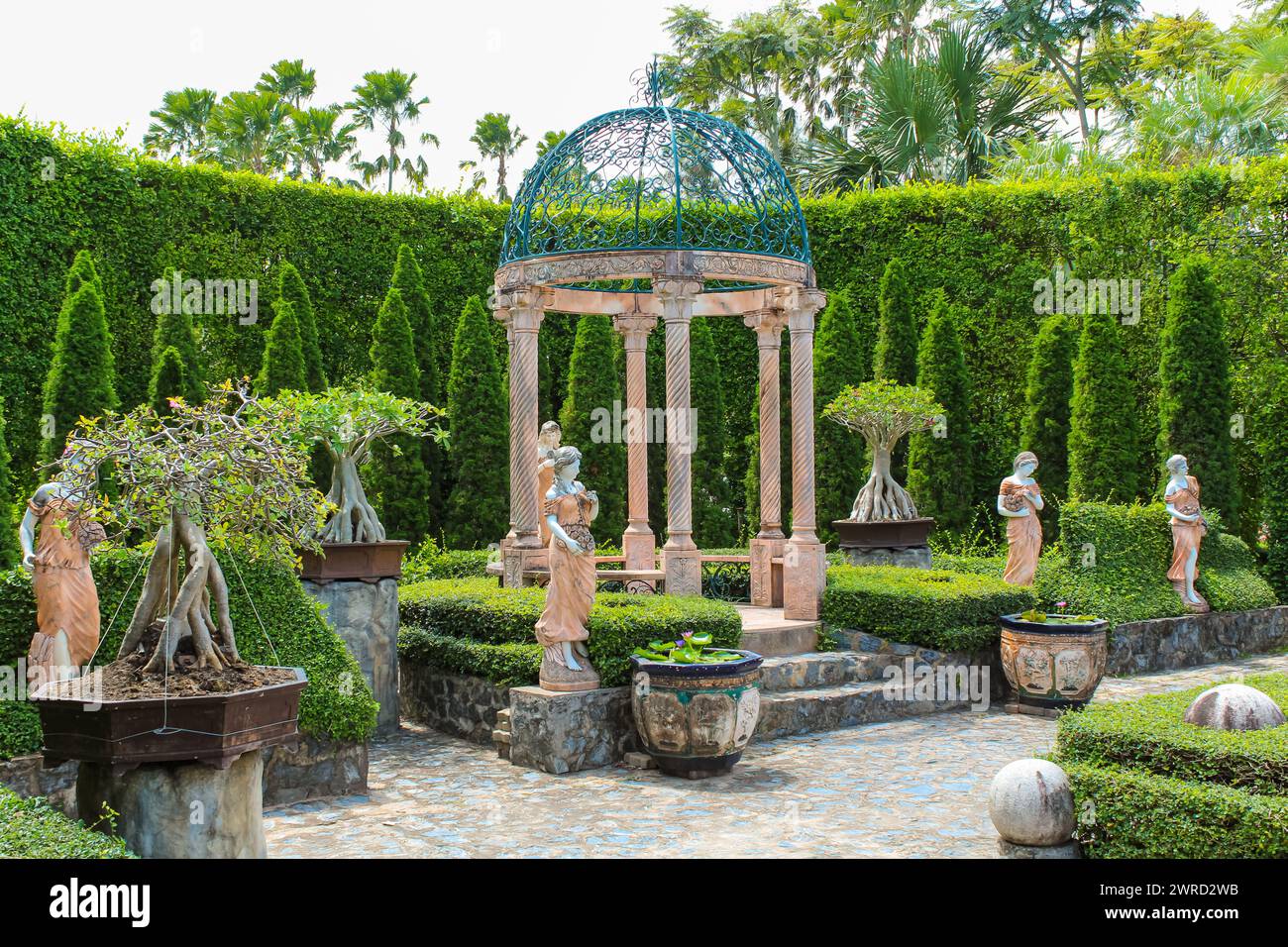 Statuen im besten Garten der Welt im Nongnooch Garden. Dieser Ort ist berühmt für Thailand, Pattaya, Chonburi, Thailand Stockfoto