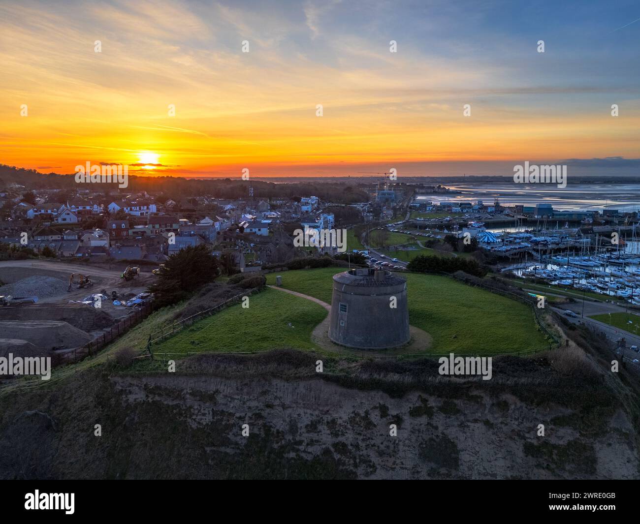 Februar Sonnenuntergang über Howth Stockfoto
