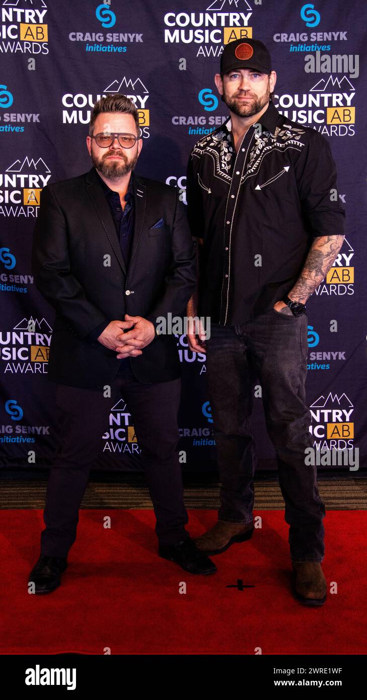 Edmonton, Kanada. März 2024. Russ Carl und Luanne Carl auf dem roten Teppich bei den 13. Jährlichen Country Music Alberta Awards in Edmonton. Quelle: SOPA Images Limited/Alamy Live News Stockfoto