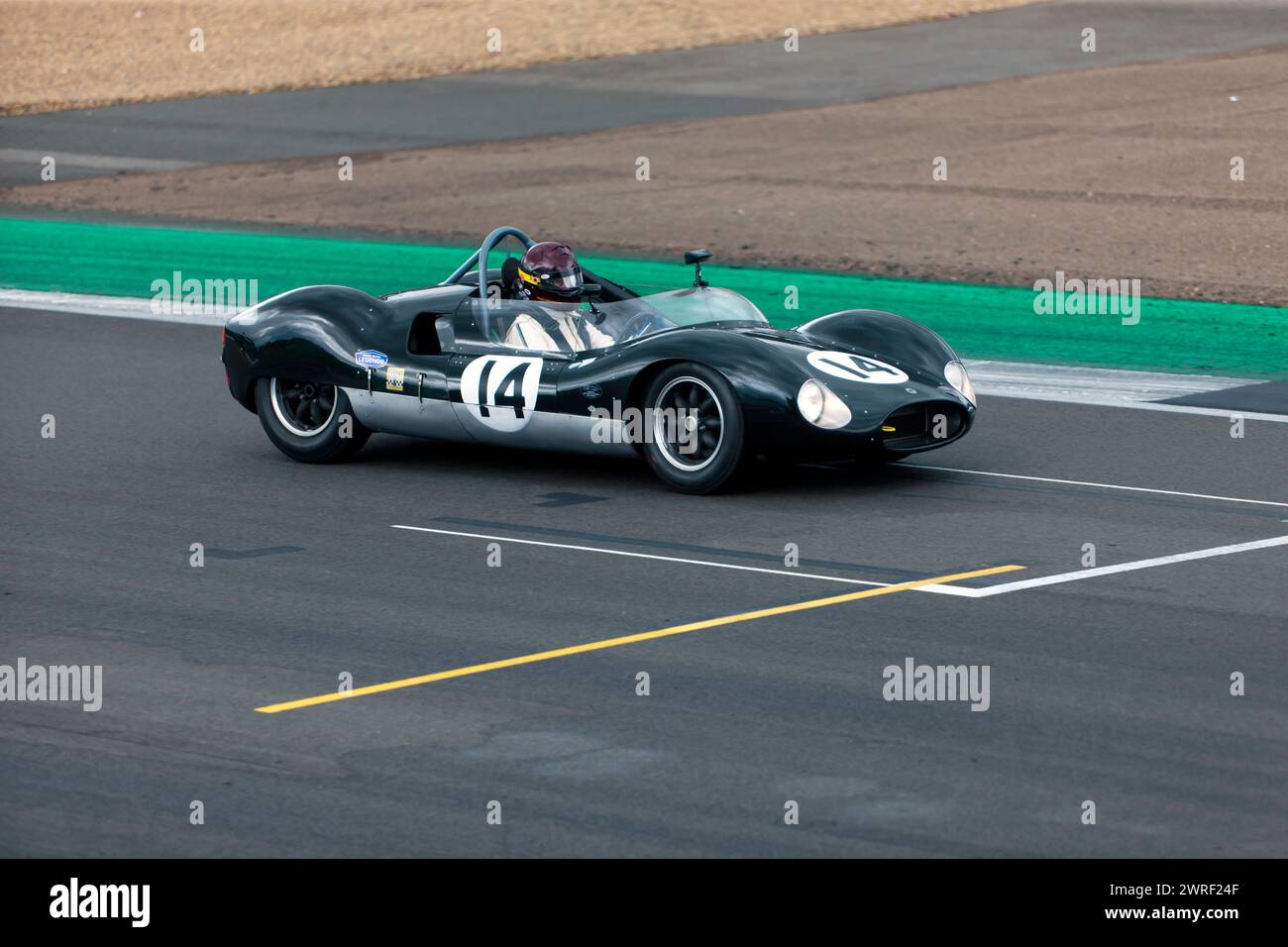 Ollie Crosthwaite Driving His Green, 1959, Cooper Monaco T49, während der Stirling Moss Trophy beim Silverstone Festival 2023 Stockfoto