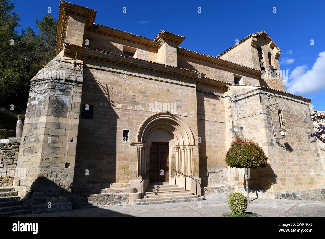 Eslava oder Eslaba, Pfarrkirche. Region Sanguesa, Comunidad Foral de Navarra, Spanien. Stockfoto