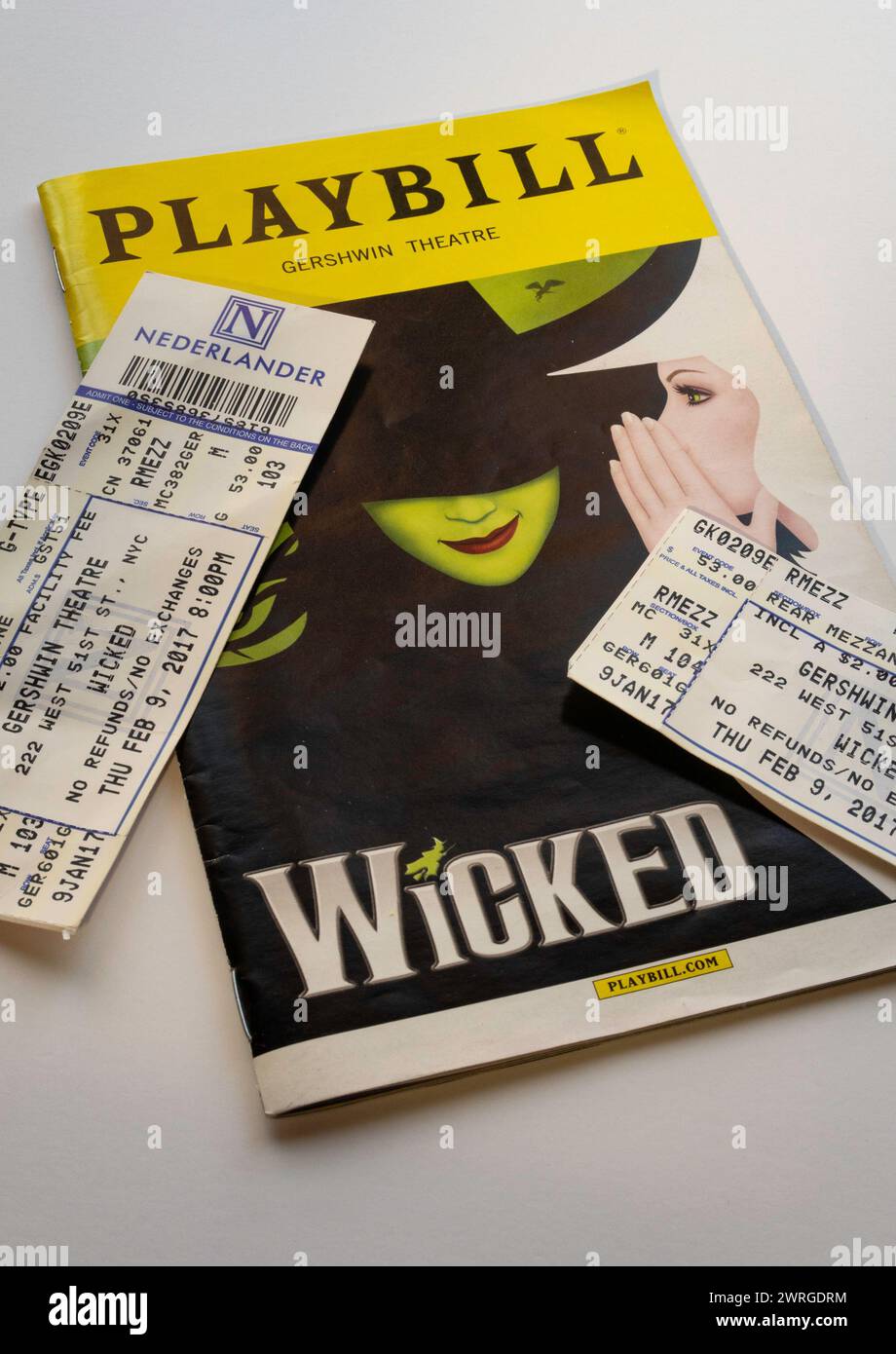 Gershwin Theatre Playbill und Karten für das Musical „Wicked“ Stockfoto